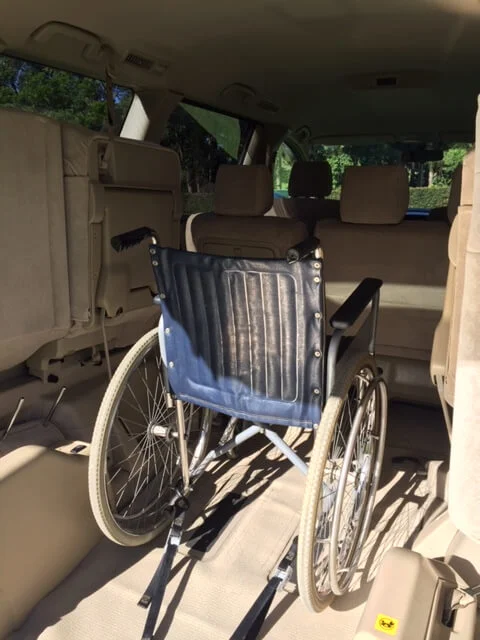 toyota-alphard-wheelchair-position.JPG
