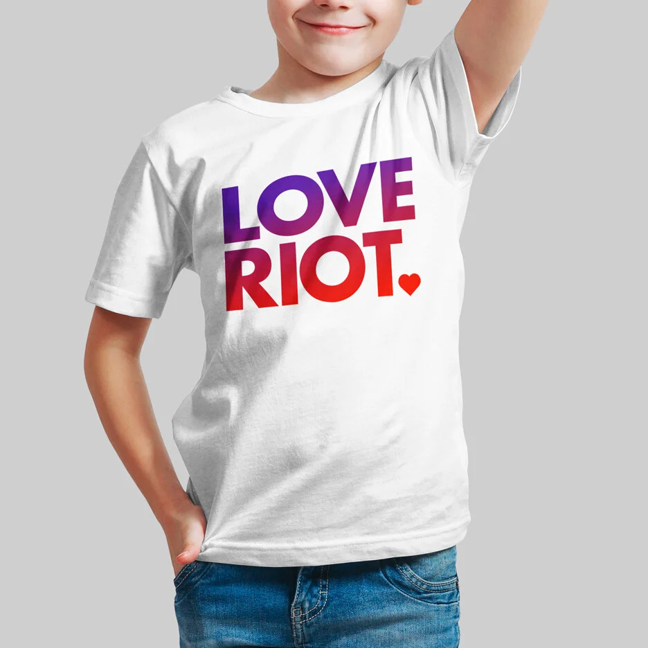 LOVE RIOT