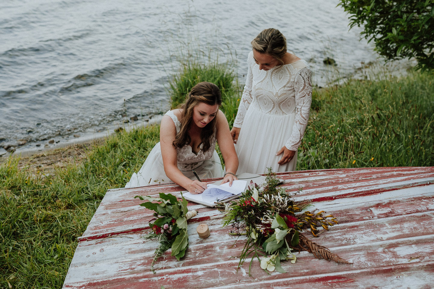 lake-tarawera-wedding-photos-1063.jpg