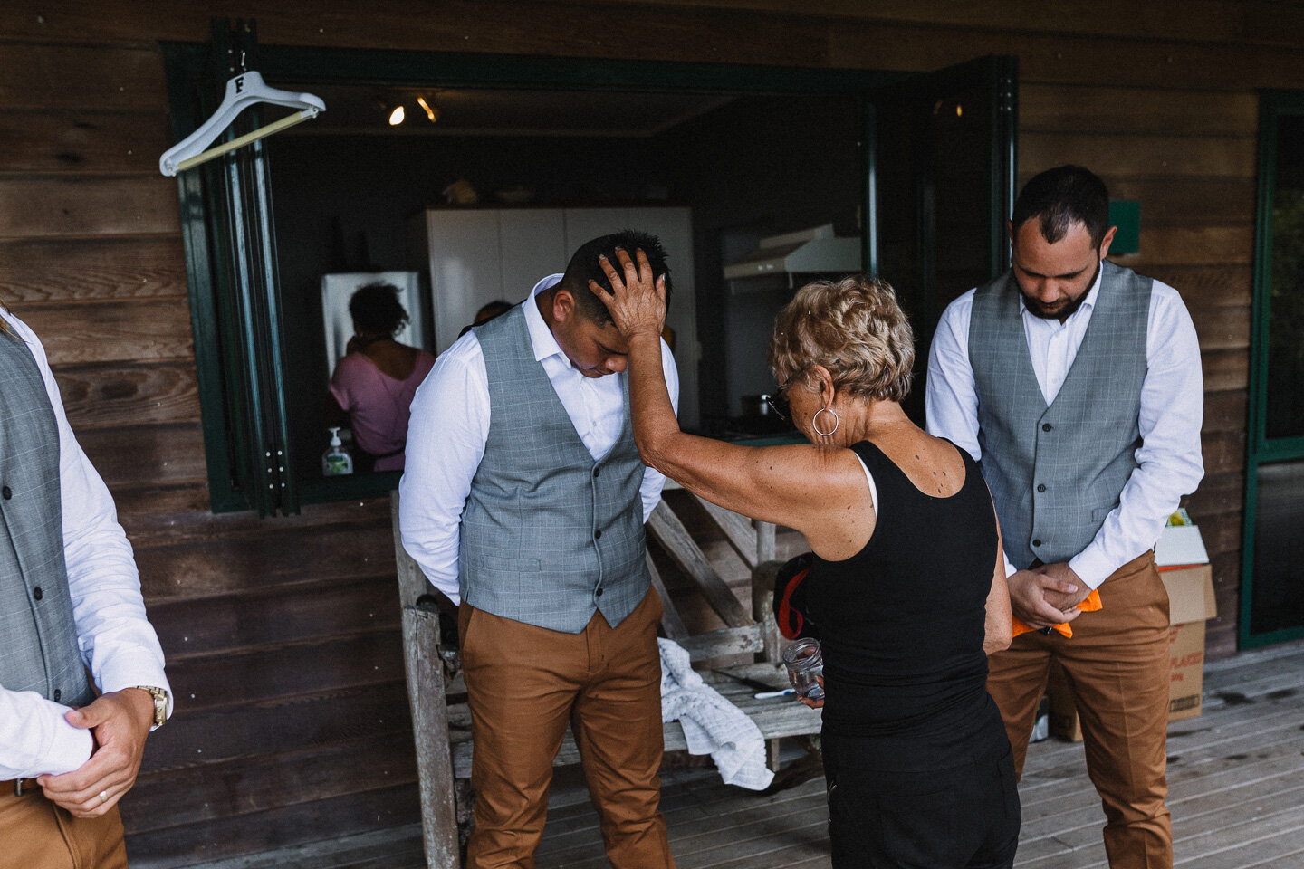 black_barn_tuahiwi_rotorua_lake_tarawera_wedding_photos-1058.jpg