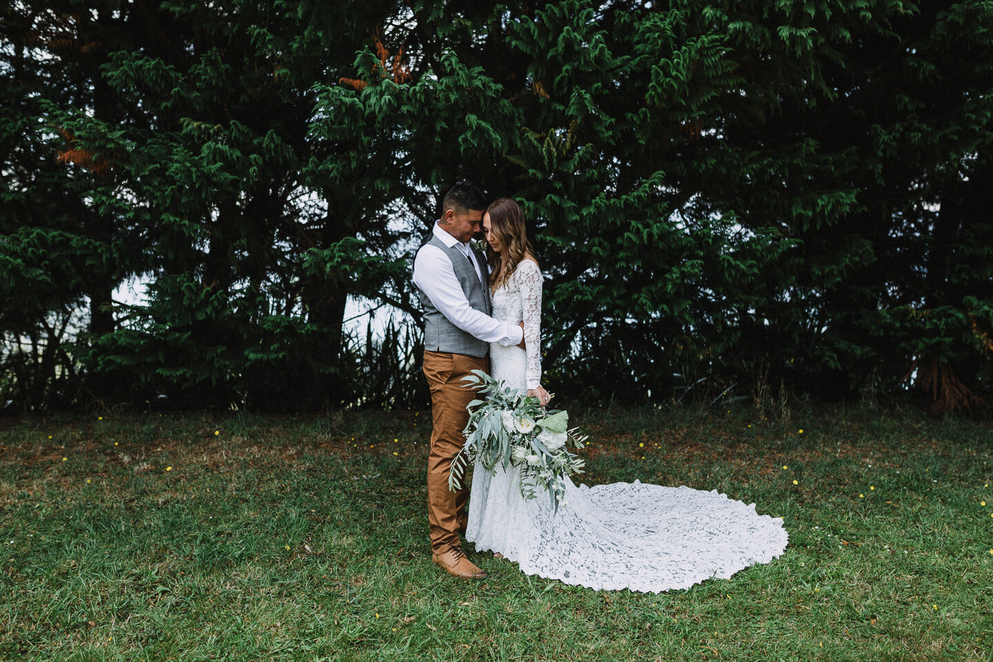 black_barn_tuahiwi_rotorua_lake_tarawera_wedding_photos-1091.jpg