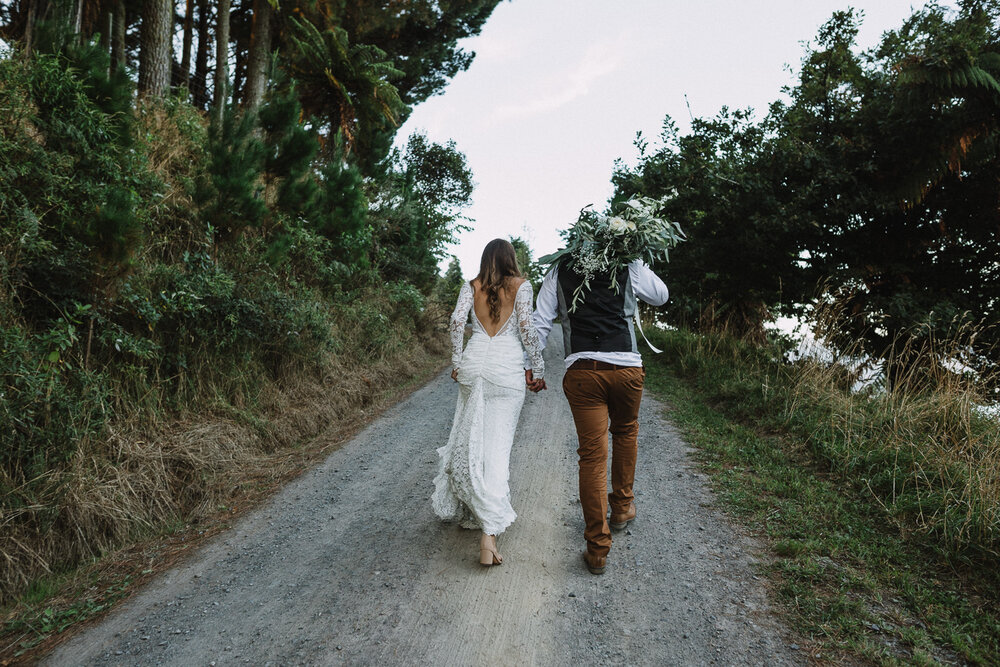 black_barn_tuahiwi_rotorua_lake_tarawera_wedding_photos-1195.jpg