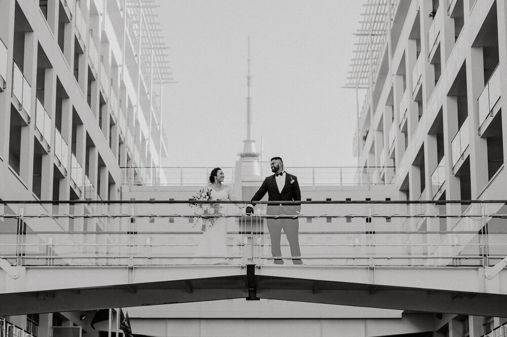 033_Auckland_Wedding_Photos_Hilton_Hotel_Skytower