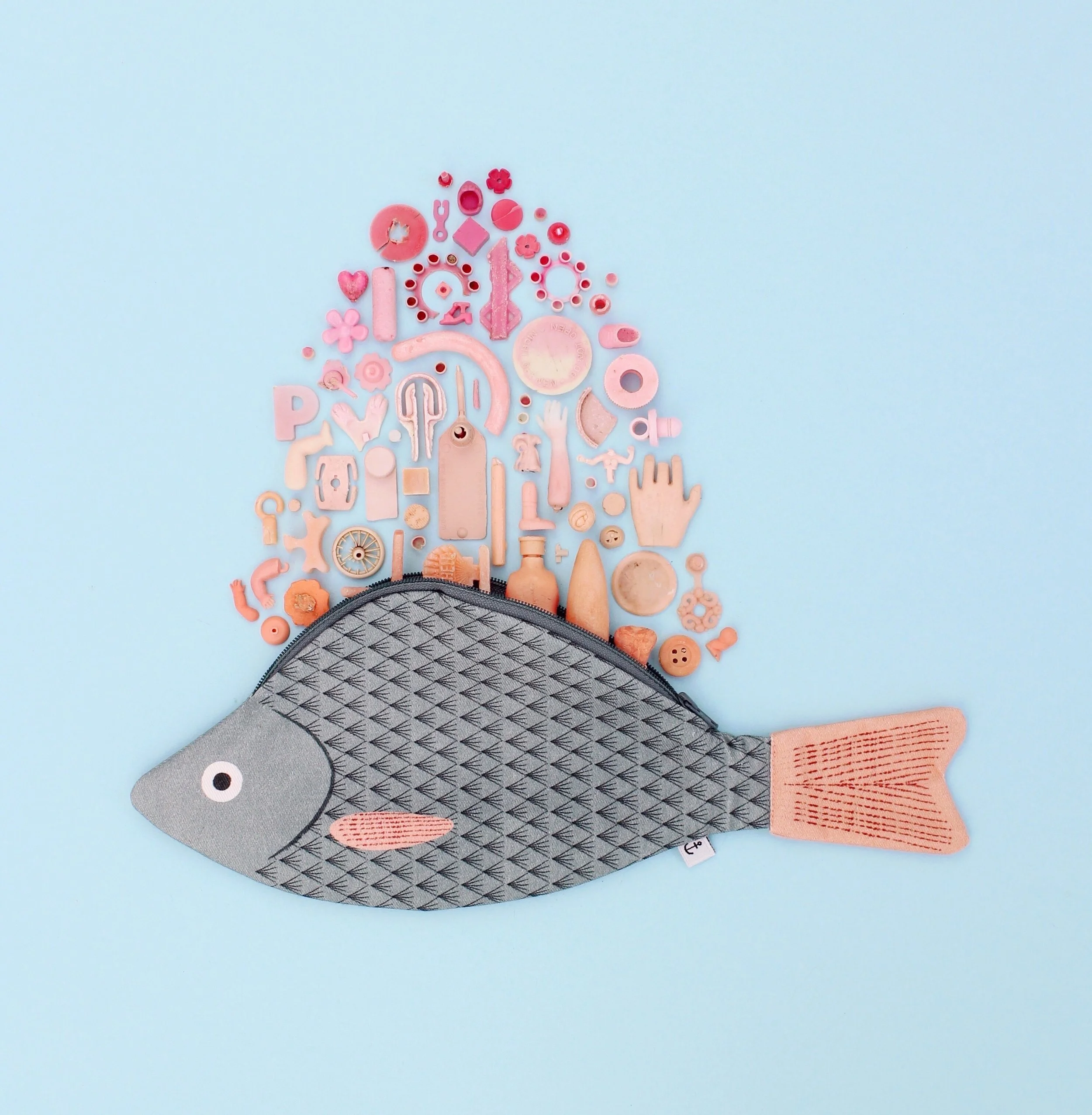  Pink and peach beach plastic with Don Fisher fish pencil case 