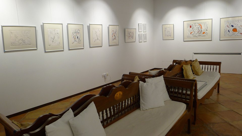 View of Sa Tafona Gallery with the show, Pensando en Miró, just hung (Image courtesy of Martin Adam, photographer)