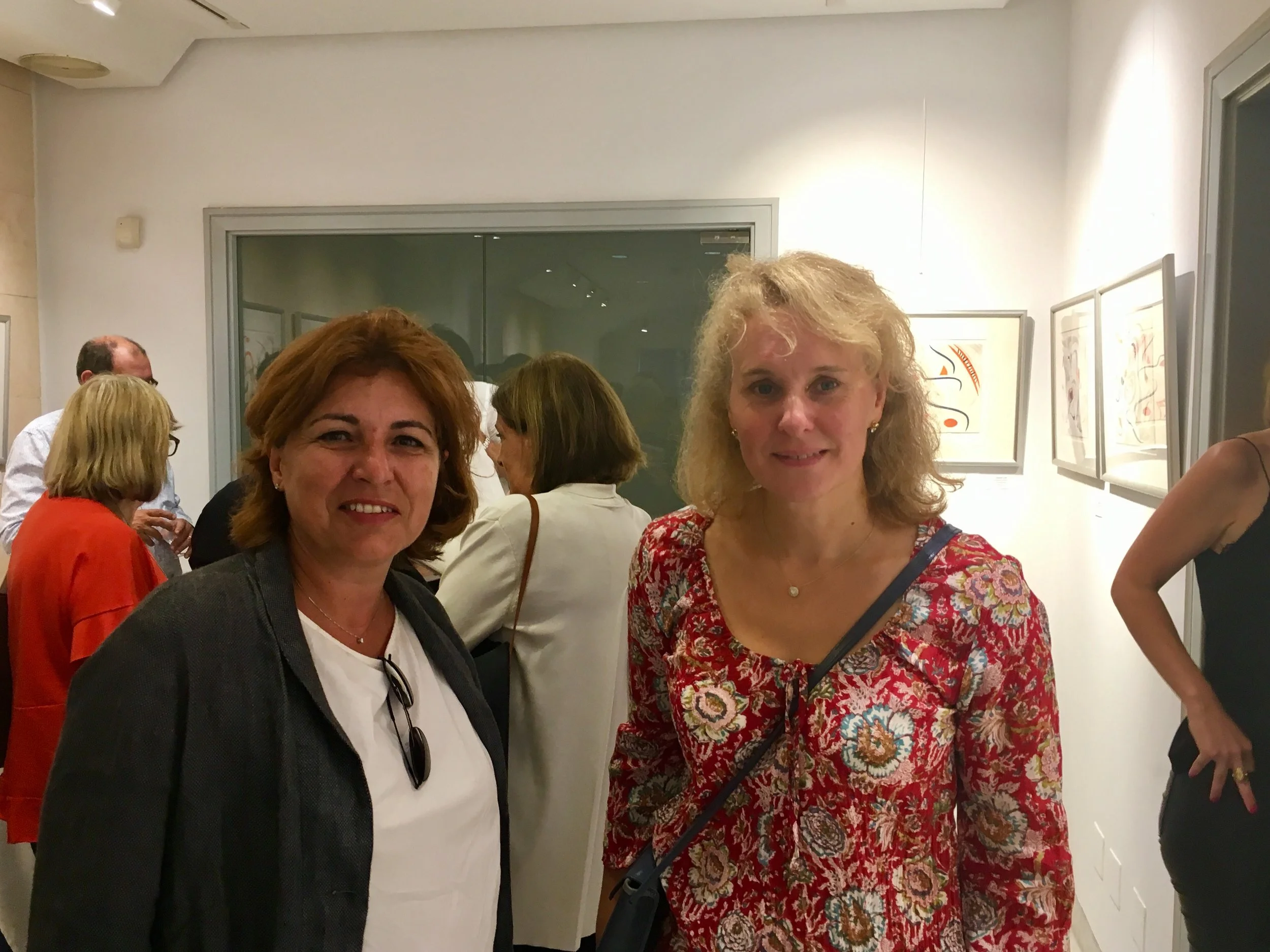 l to r, Cati Fiol Ferrer, president of Catikät,(featuring handmade Mallorcan products), and Emma Ellis, author of a recent non-fiction best-seller, "Resolution" .