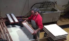 The vatman working with moulds