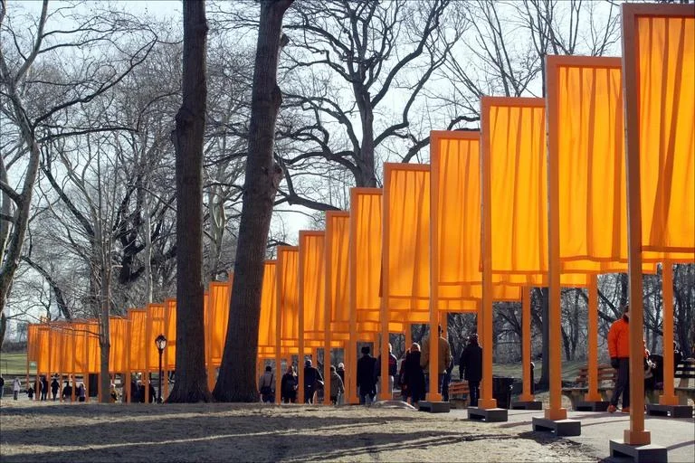 The Thousand Portal Project, Christo