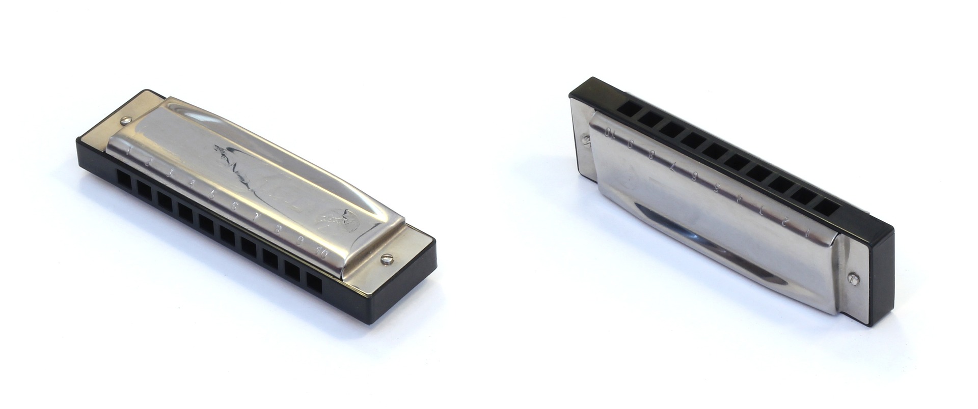 A harmonica