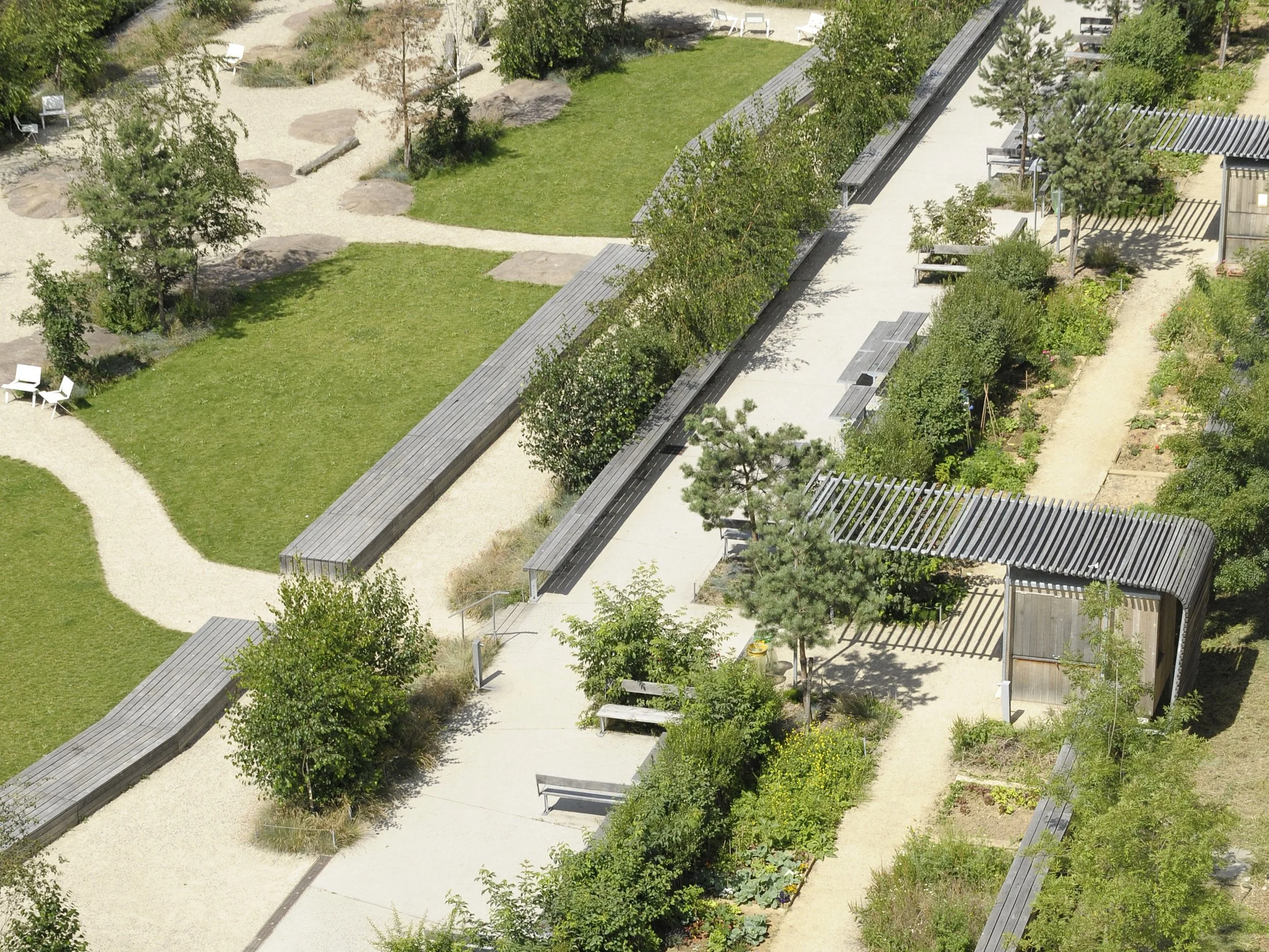 Couvrir le périphérique - Jardin Anna Marly