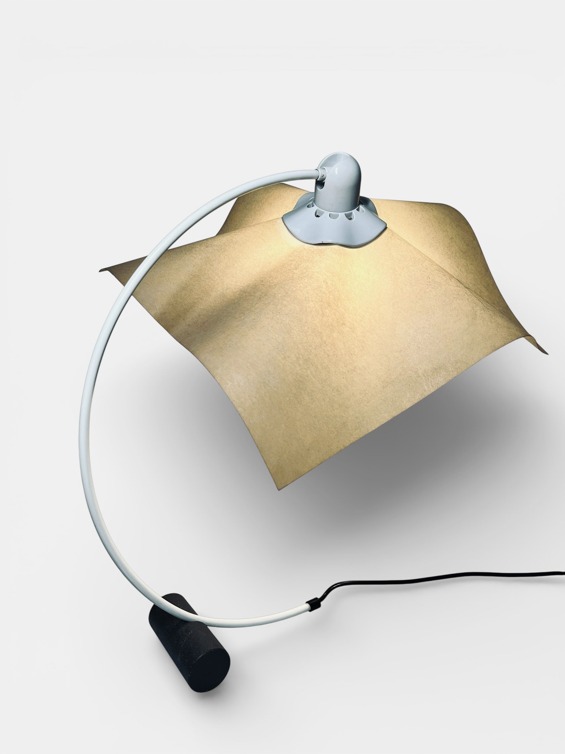 Area curva, Mario Bellini, Artemide, Italy, italian design lamp