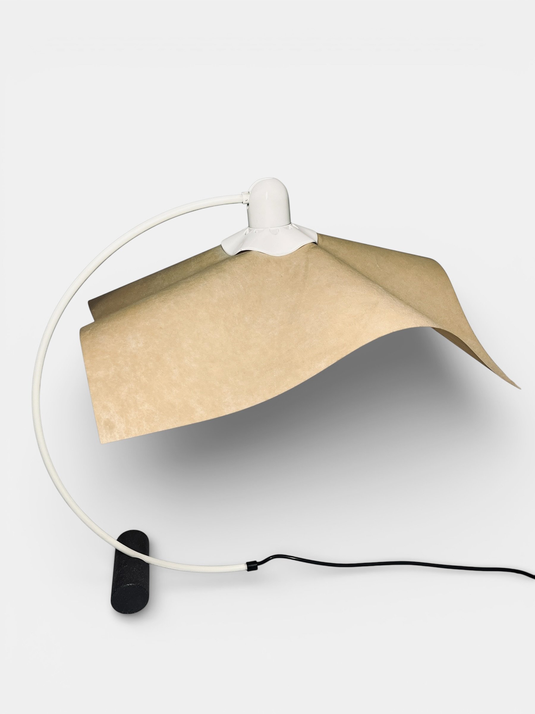 Area curva, Mario Bellini, Artemide, Italy, italian design lamp