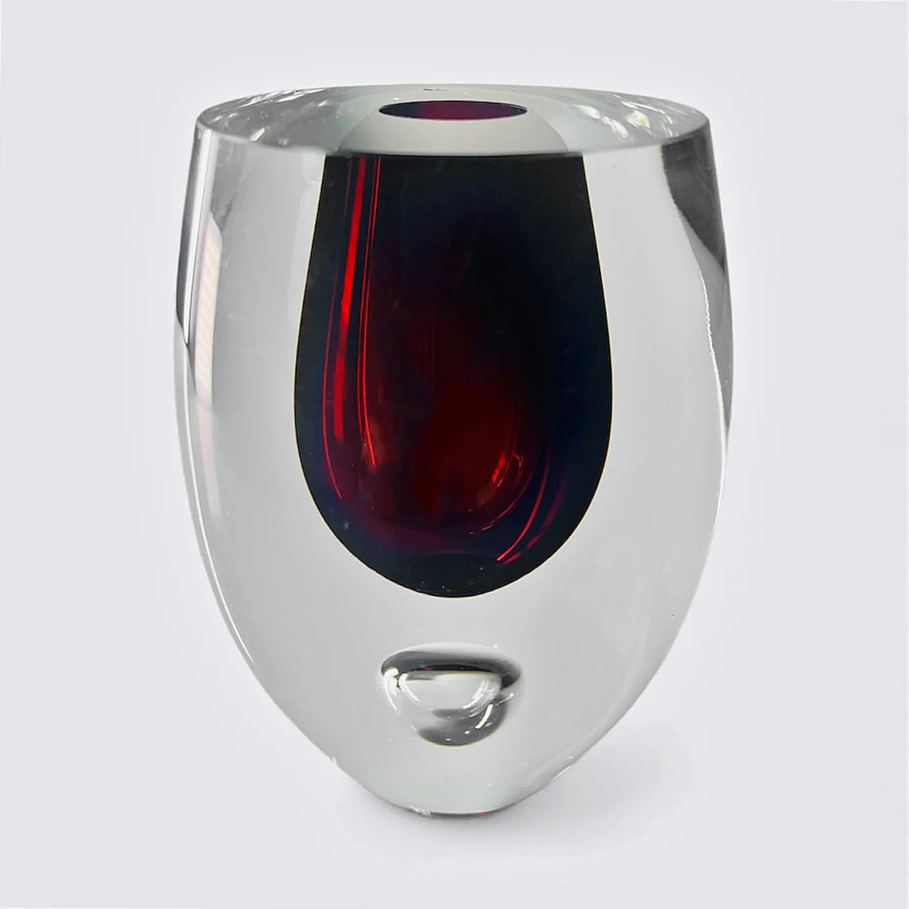 Stunning Czech art glass vase, Jeronim Tišljar, Beránek