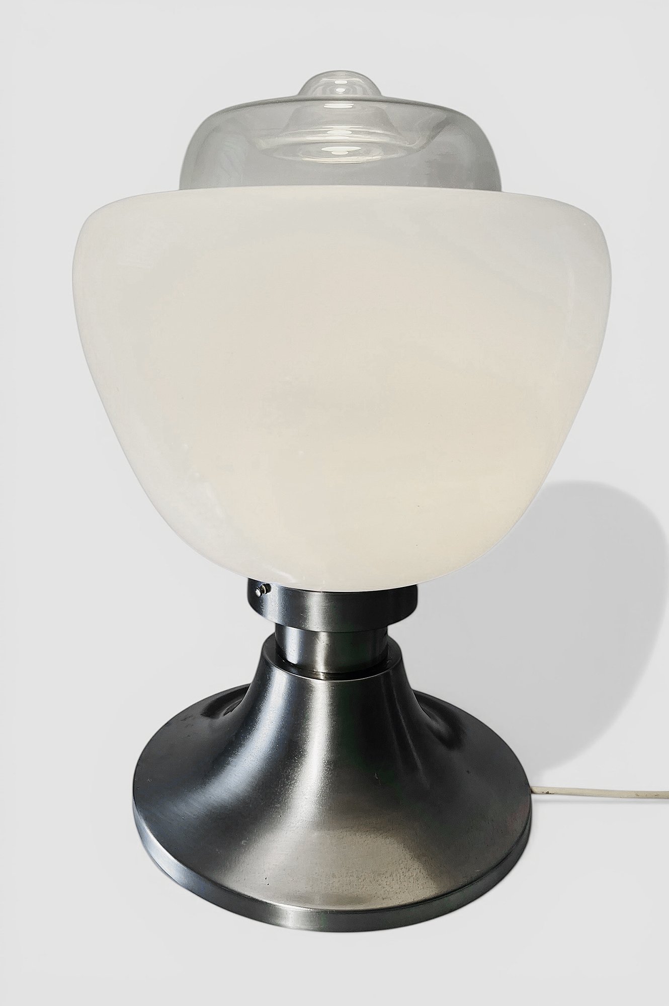Carlo Nason, AV Mazzega, Murano opaline glass lamp, lattimo glass lamp