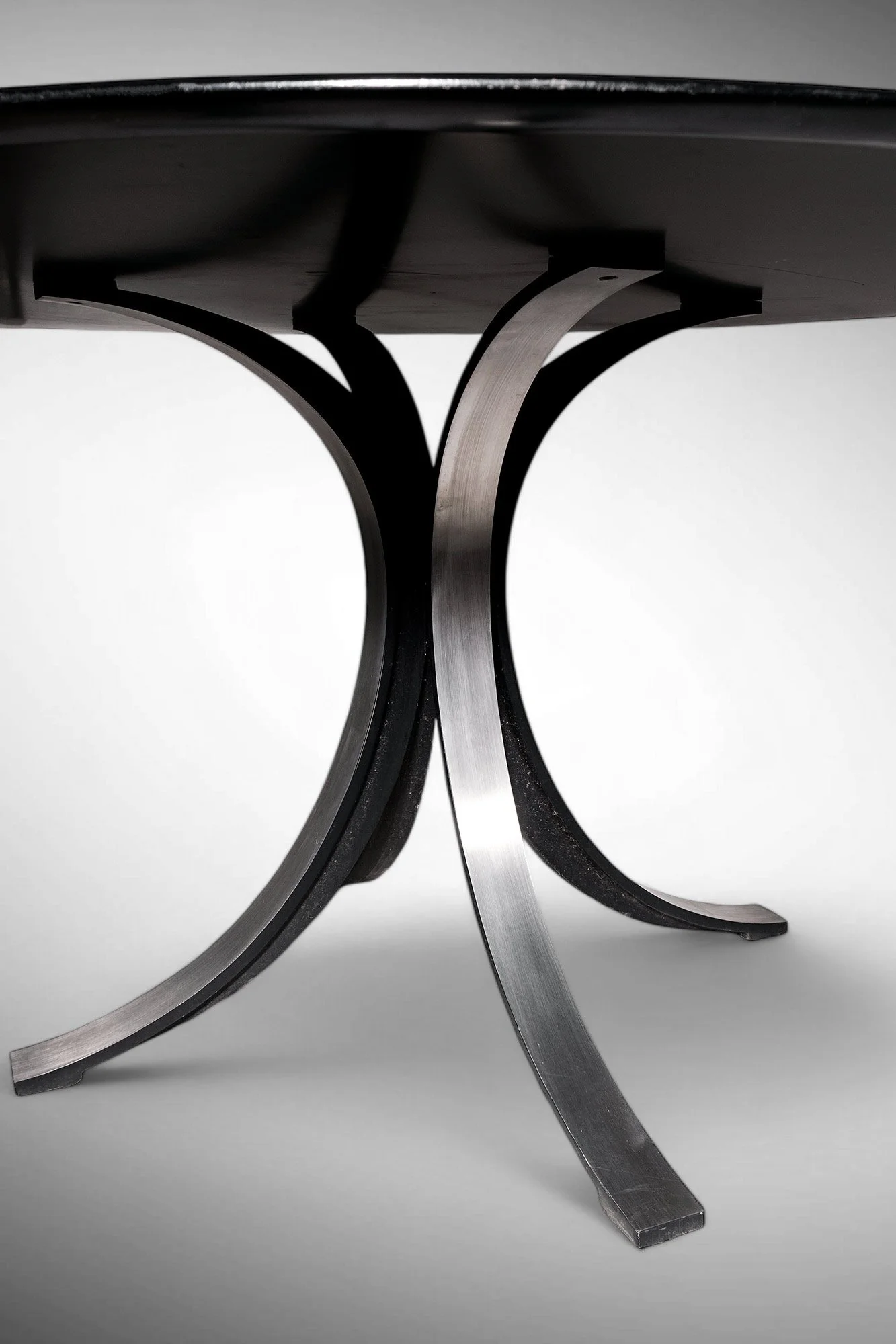 Osvaldo Borsani, Eugenio Gerli, Tecno, Table T69