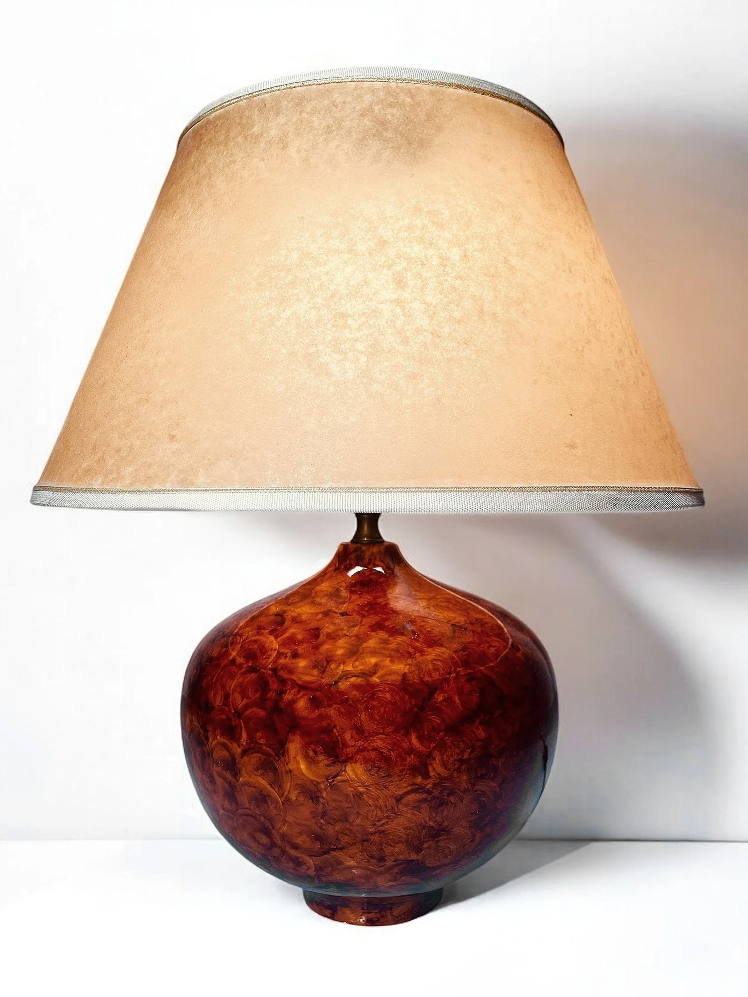 Tortoise shell lamp