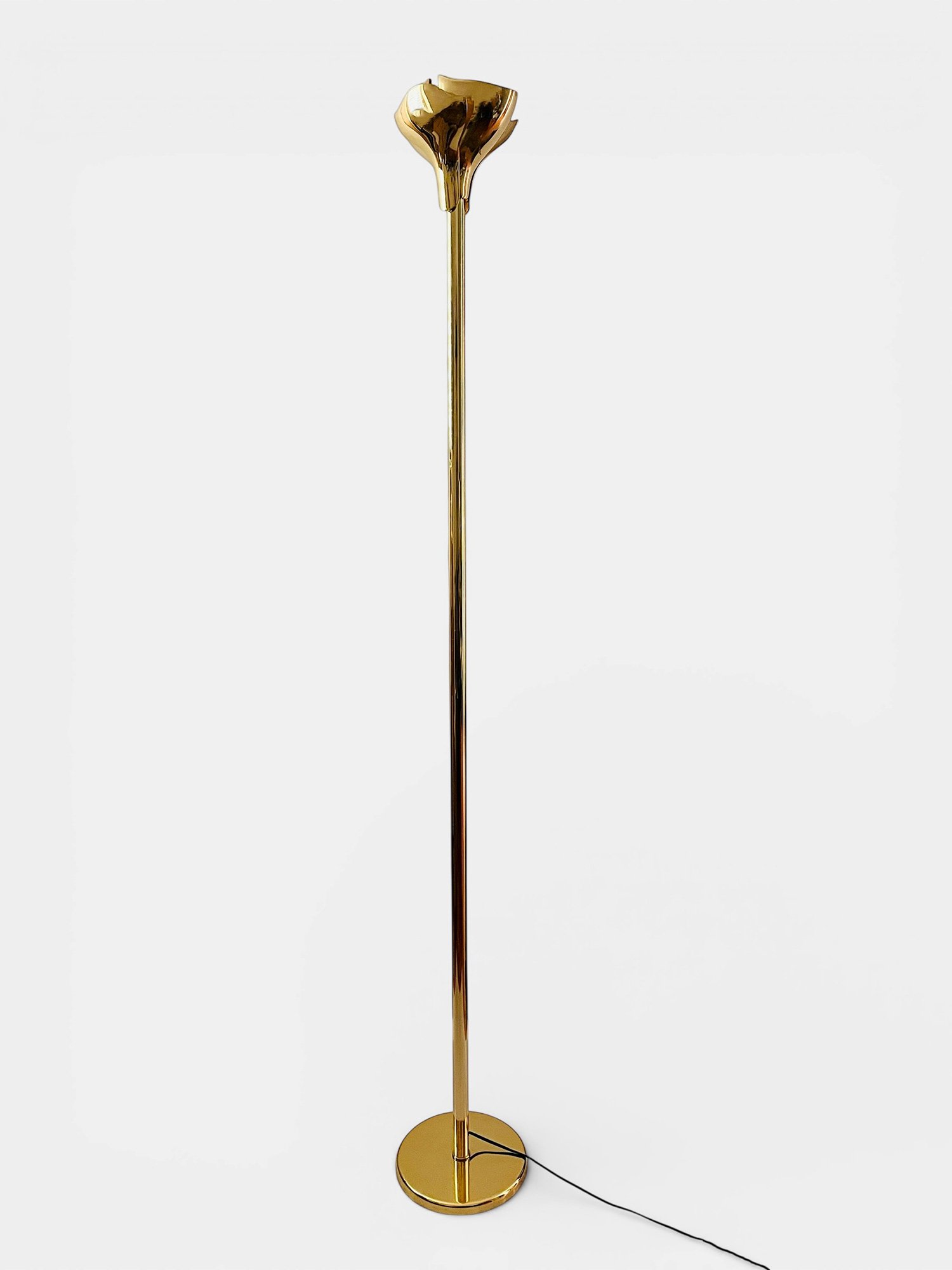 Italian design floor lamp in brass by Gianfranco Frattini, 1980's