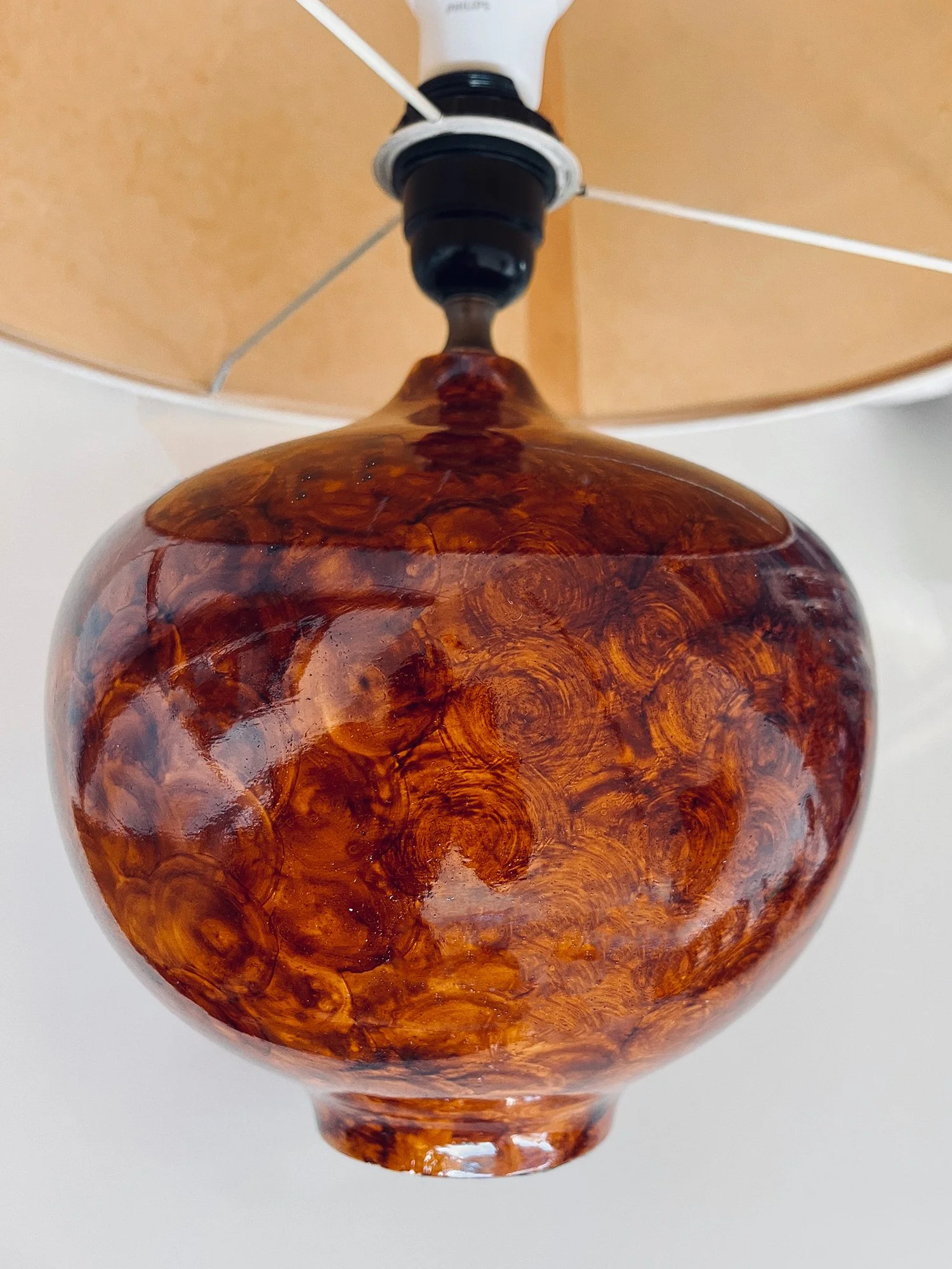 Tortoise shell lamp