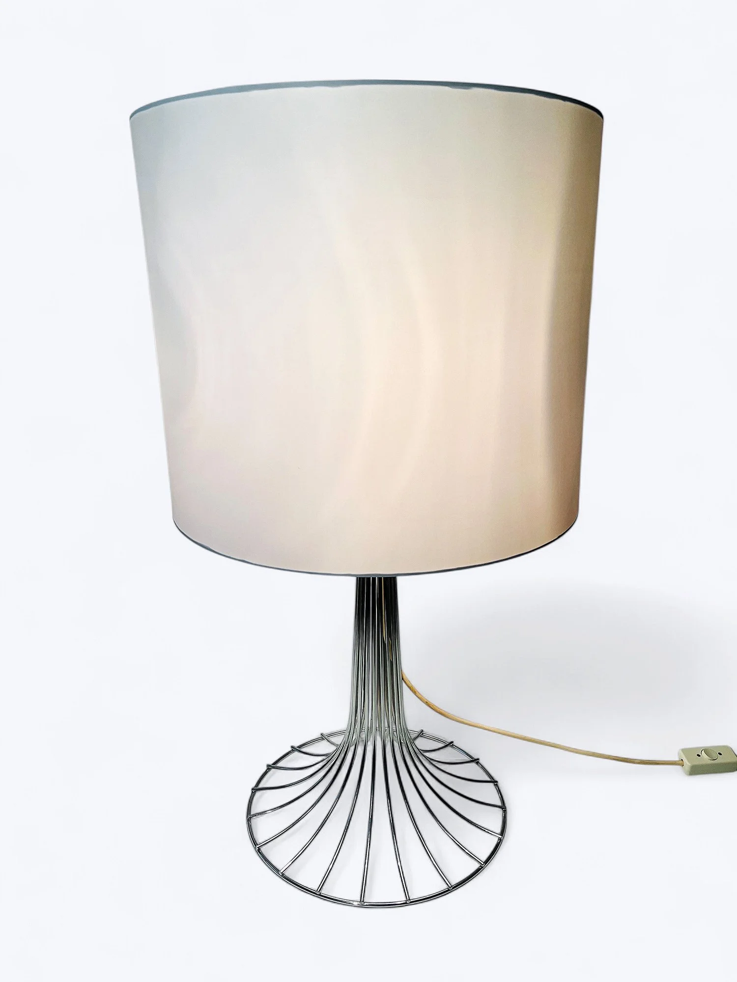 GCB_PantonLamp02.jpg