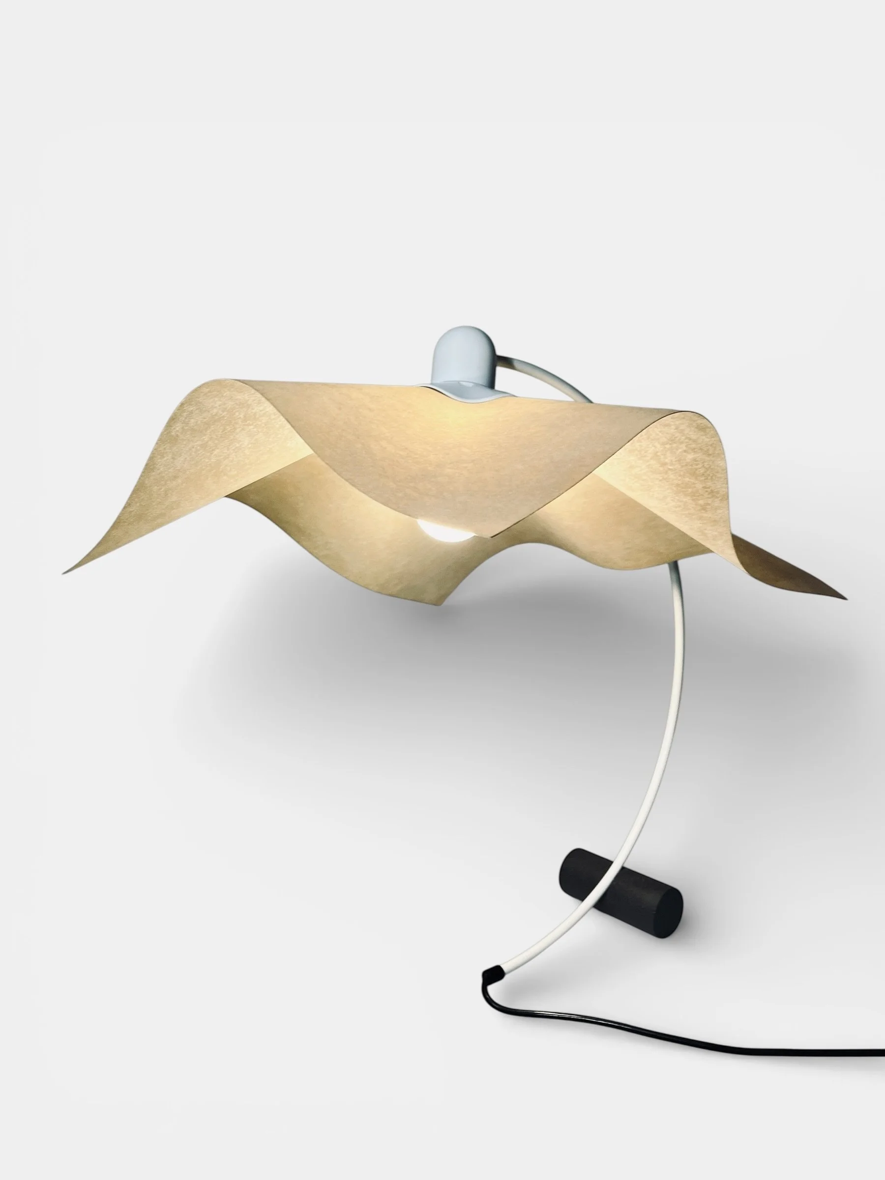 Area curva, Mario Bellini, Artemide, Italy, italian design lamp
