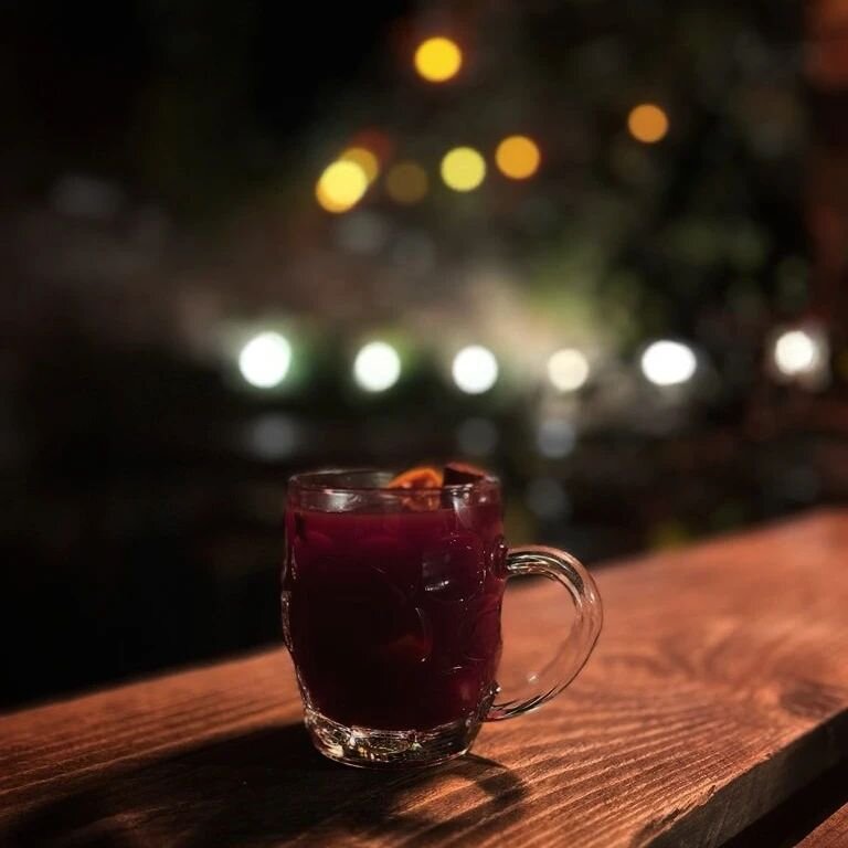 The days are getting shorter and the nights and cold and long, we've got something to cheer you up!
Grab a delicious cup of mulled wine to warm your cockles!

#mulledwine #mulledcider #thistheseason #beergarden #islington