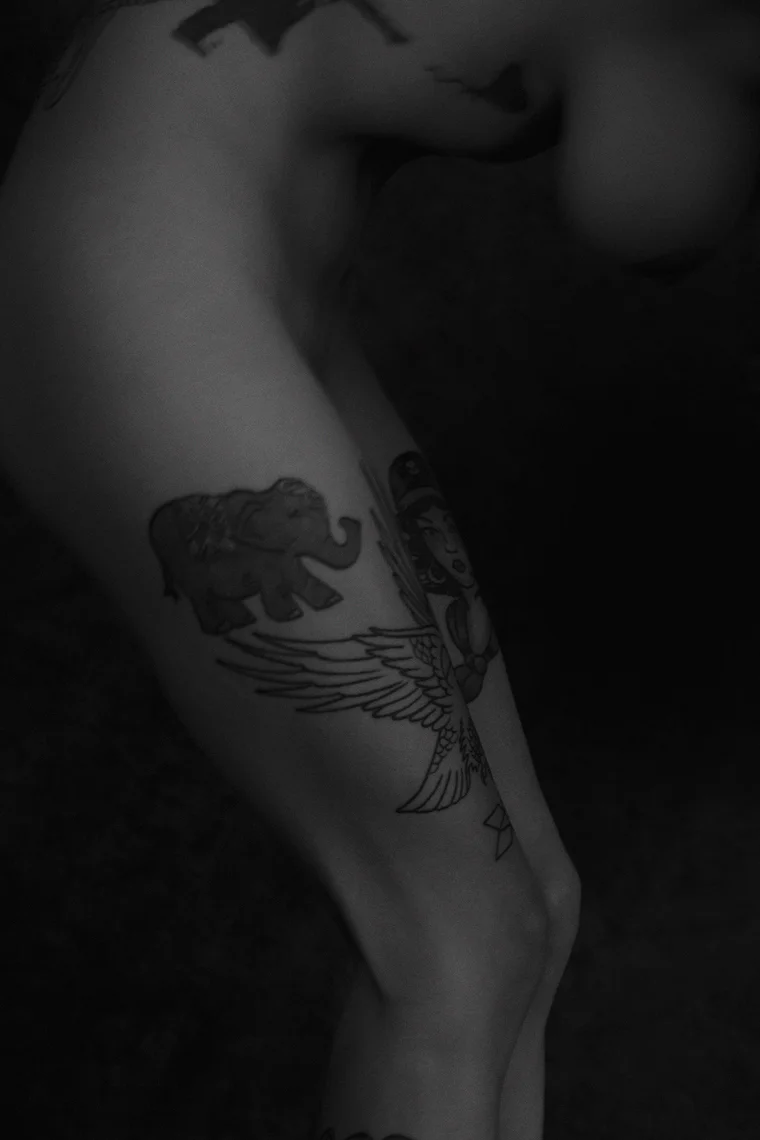 SamBodyInk2cDLSharpSharpKodakEliteChrome100B 58C 4Highlight 25Light1510.jpg