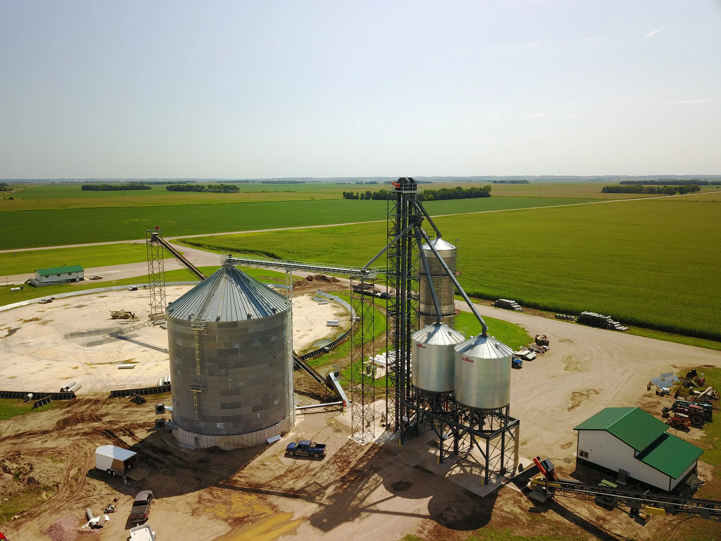 Worthing, SD — Ag Builders 5078312600