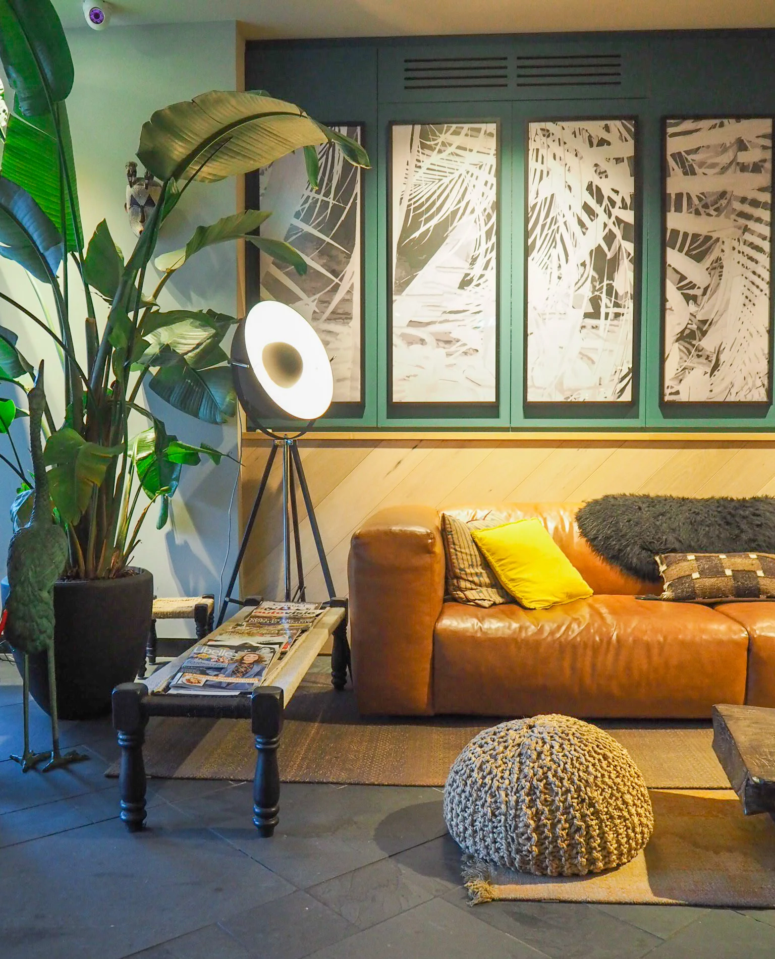 The reception area at Hotel Indigo Antwerp - City Centre