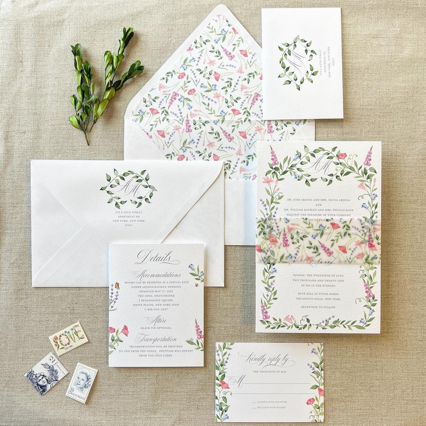 This Invitation Suite for a wedding at Blue Hill at Stone Barns was all about organic elements with a Custom Watercolor Floral Border that was used throughout the Stationery 🐛 🌷 🌿🐌