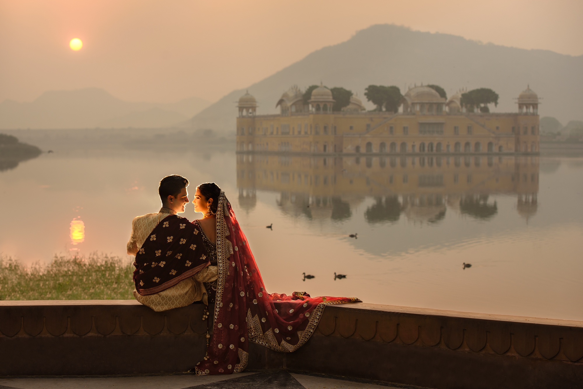 Satnam photography destination luxury prewedding shoot india jaipur jal mahal 