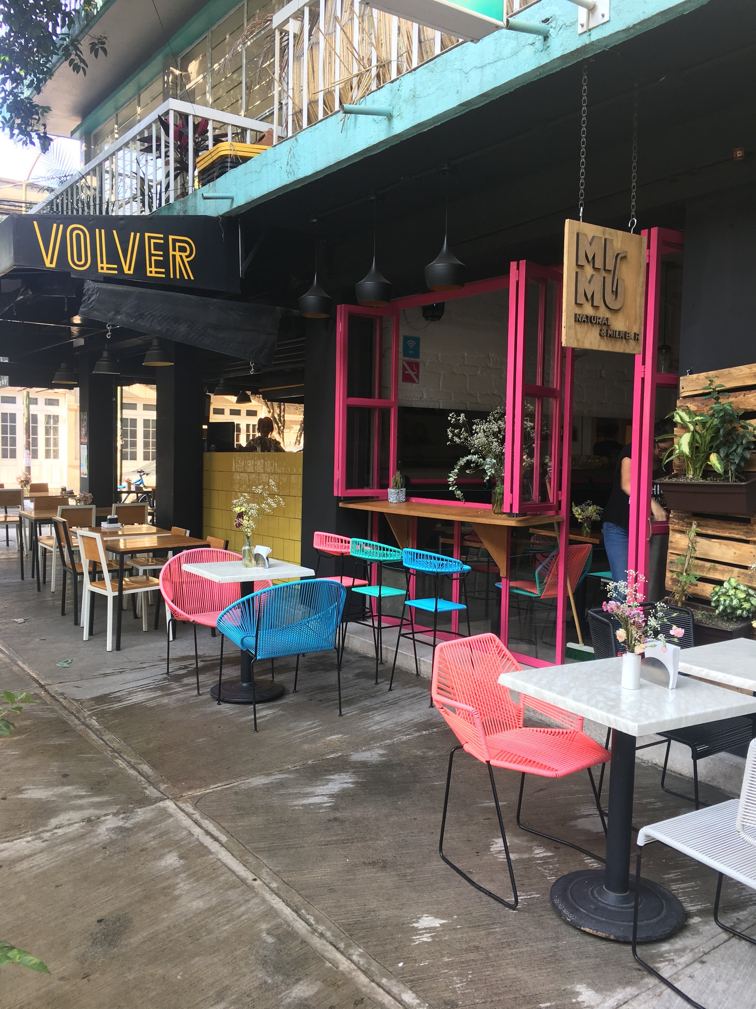 I fell in love with this colorful cafe, caddy corner to our townhouse. The perfect spot for my morning cup. 