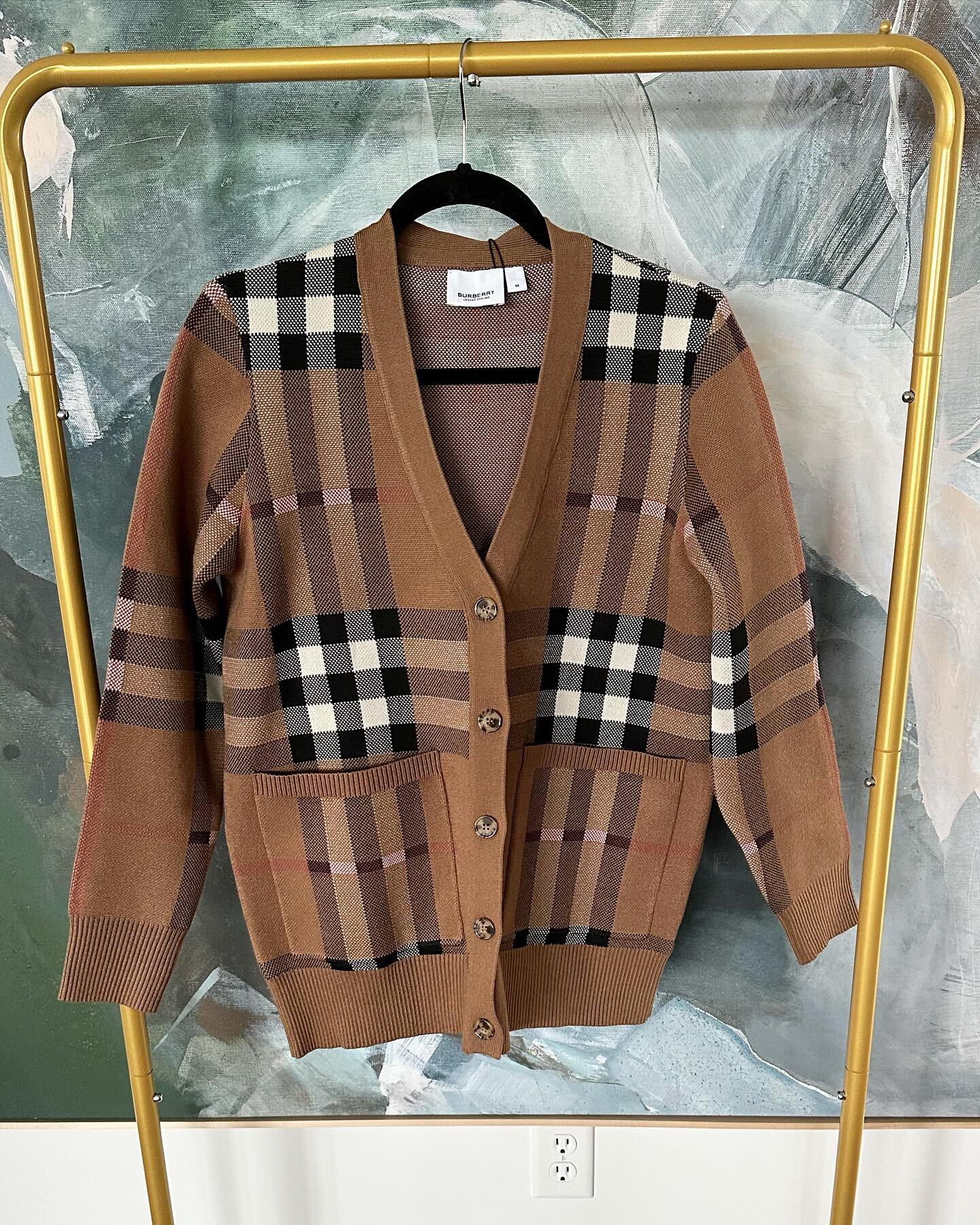 Birch Brown 30% Cashmere/70%Wool Check Cardigan Sweater in like new condition size M. This is so classic, cozy and comfortable. $695 (retail+tax over $1400) Xo

*Nicole Cripe Style is not affiliated/associated/authorized/endorsed by any of the brands