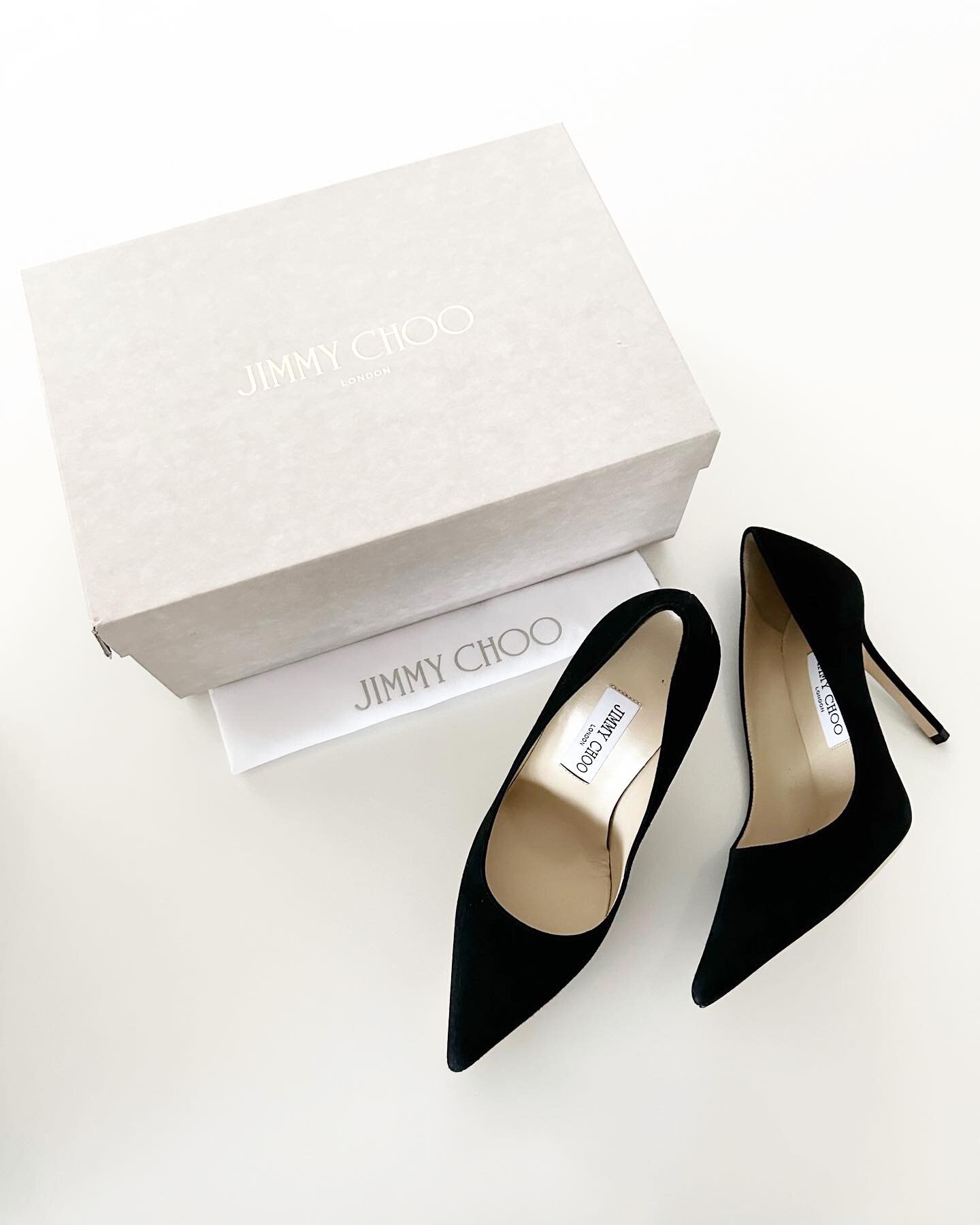 Brand new with box and dust bag black suede Abel heels size 37.5. Classic and so beautiful. In my opinion these are best for a US size 7.5. It is a 4 inch heel. $395 Xo

*Nicole Cripe Style is not affiliated/associated/authorized/endorsed by any of t