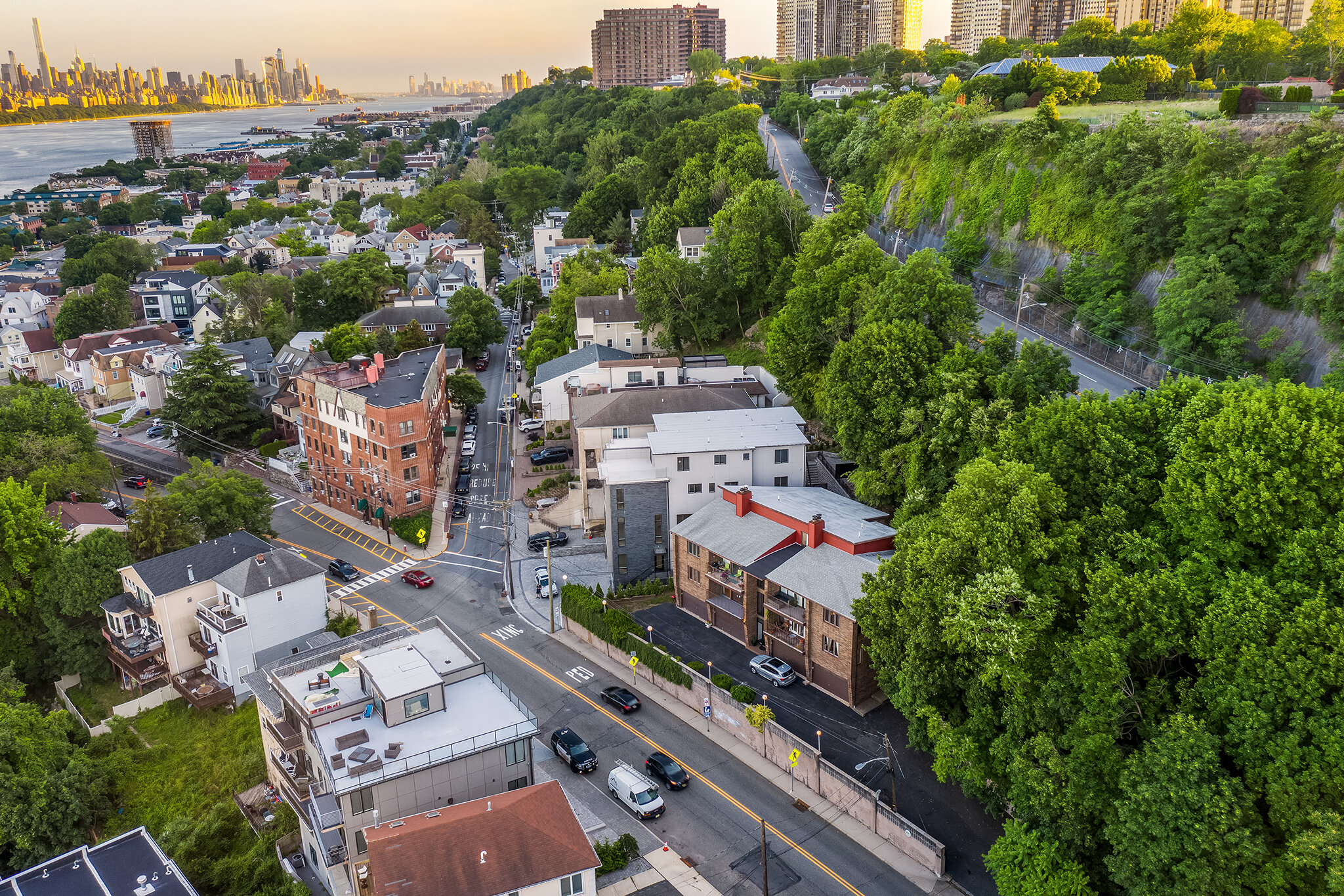 Redfin  Michael Kowalski 76 NJ 5 Unit 2B  Edgewater, NJ 07020 Drone Aerialsonline03.jpg