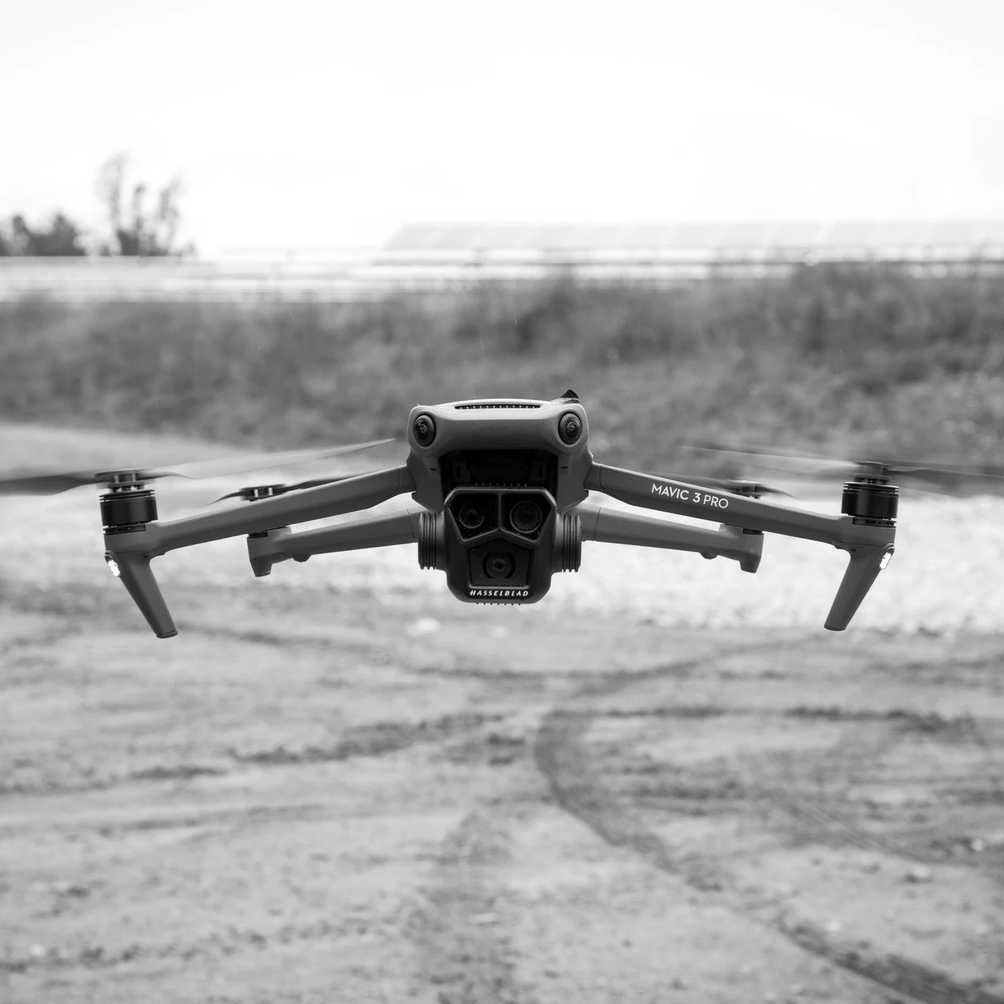 #njdrone #solarfield #njconstruction
#djimavic3pro #djiusa #pentaxk3monochrome #drones #drone #dronestagram #dronesarecool