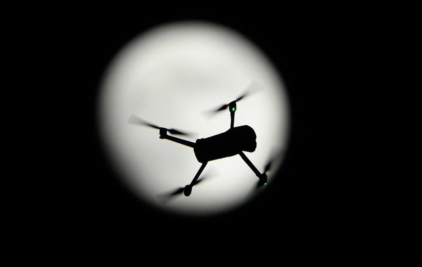 Took a picture of the moon then this happened!

#njdrone #njdrones #njdronesllc #drone #dronstagram #njnews