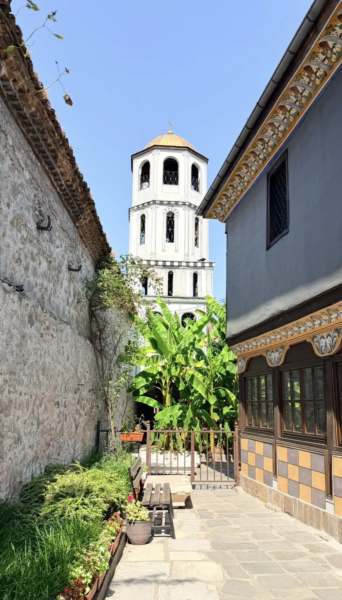 Art holiday Bulgaria painting holiday Azenart
