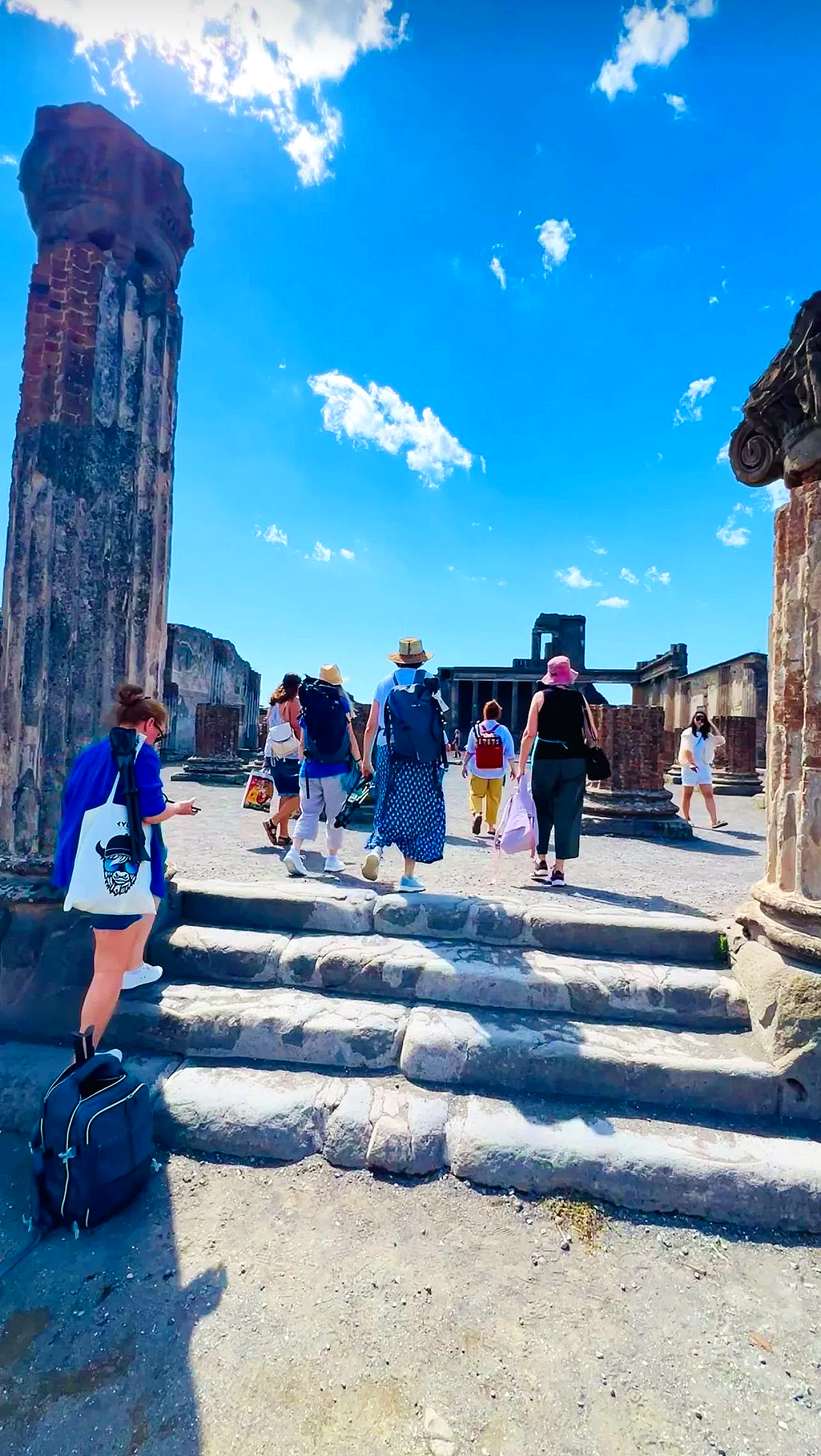 Capri Pompeii art holiday Italy Azenart painting retreat