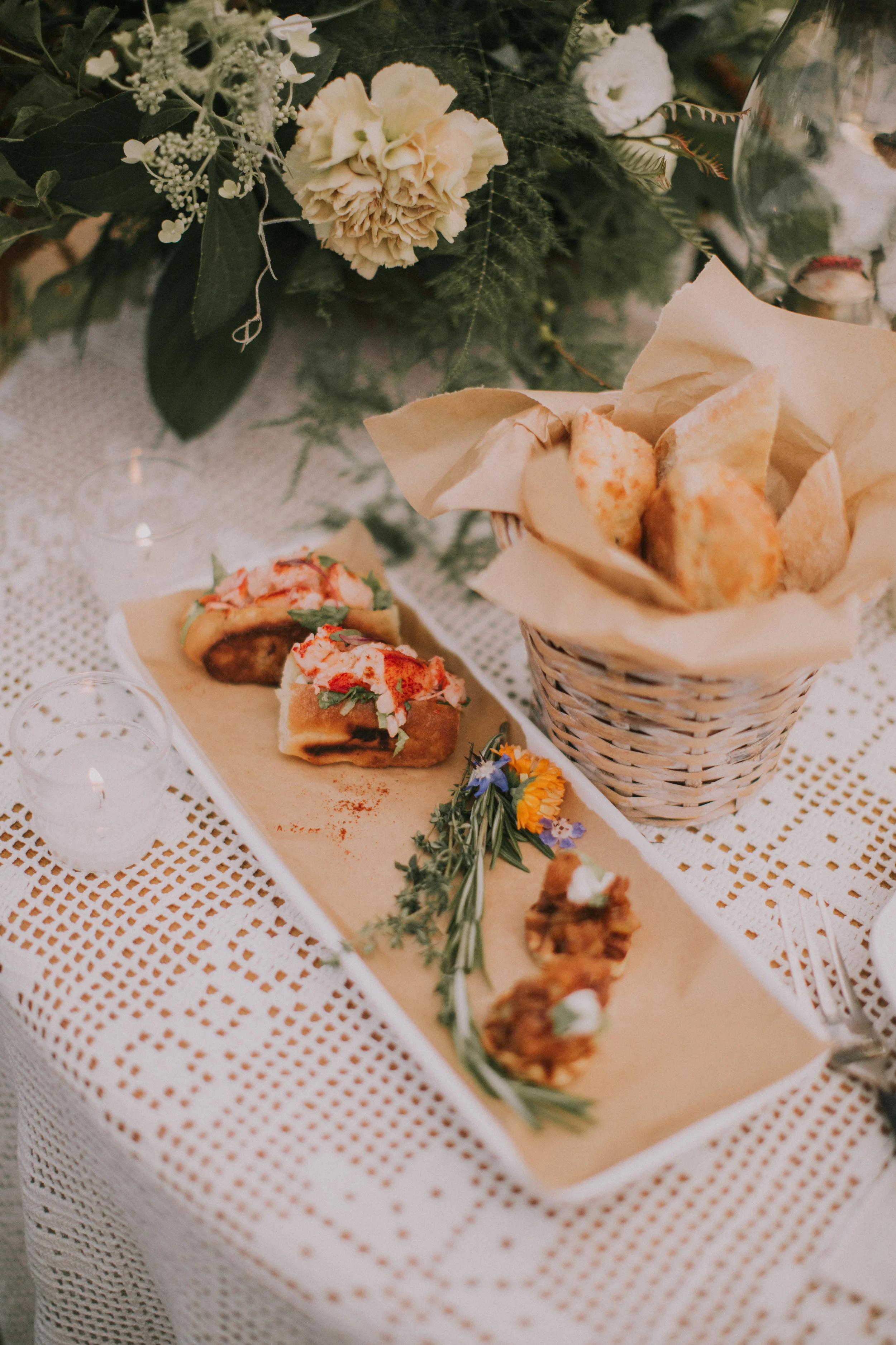0903_jamiemercuriophoto_emily+sean2016-616.jpg