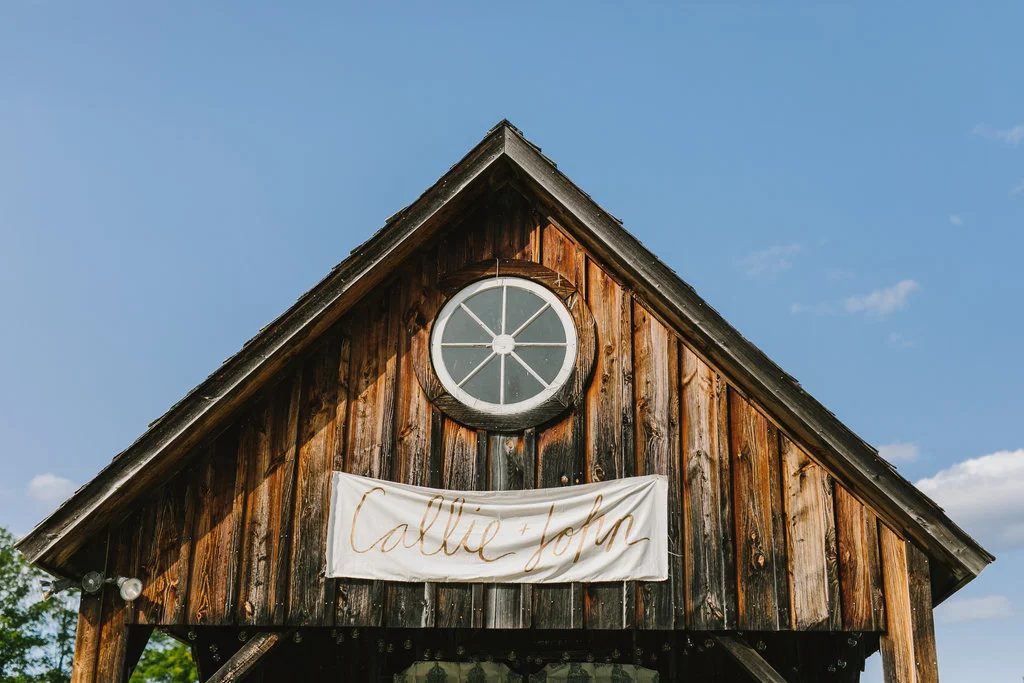 Callie+JohnWedding-EmilyTebbettsPhotography--11.jpg