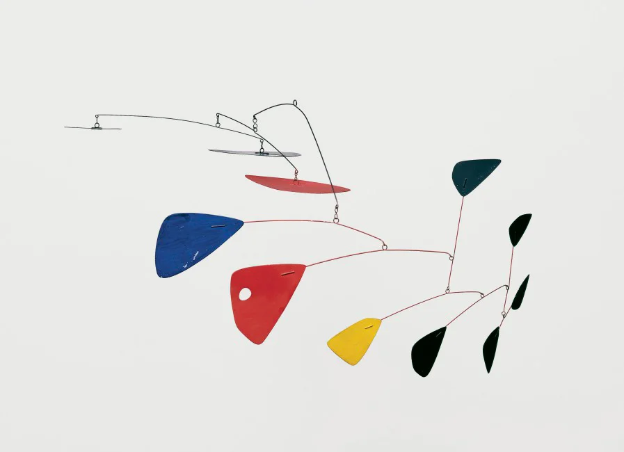 Hood Museum of Art, Dartmouth College: Partial gift of Nancy and Heinz Valtin in memory of Curt Valentin and partial purchase through the Miriam and Sidney Stoneman Acquisition Fund © Calder Foundation, New York / Artists Rights Society (ARS), New York S.998.41