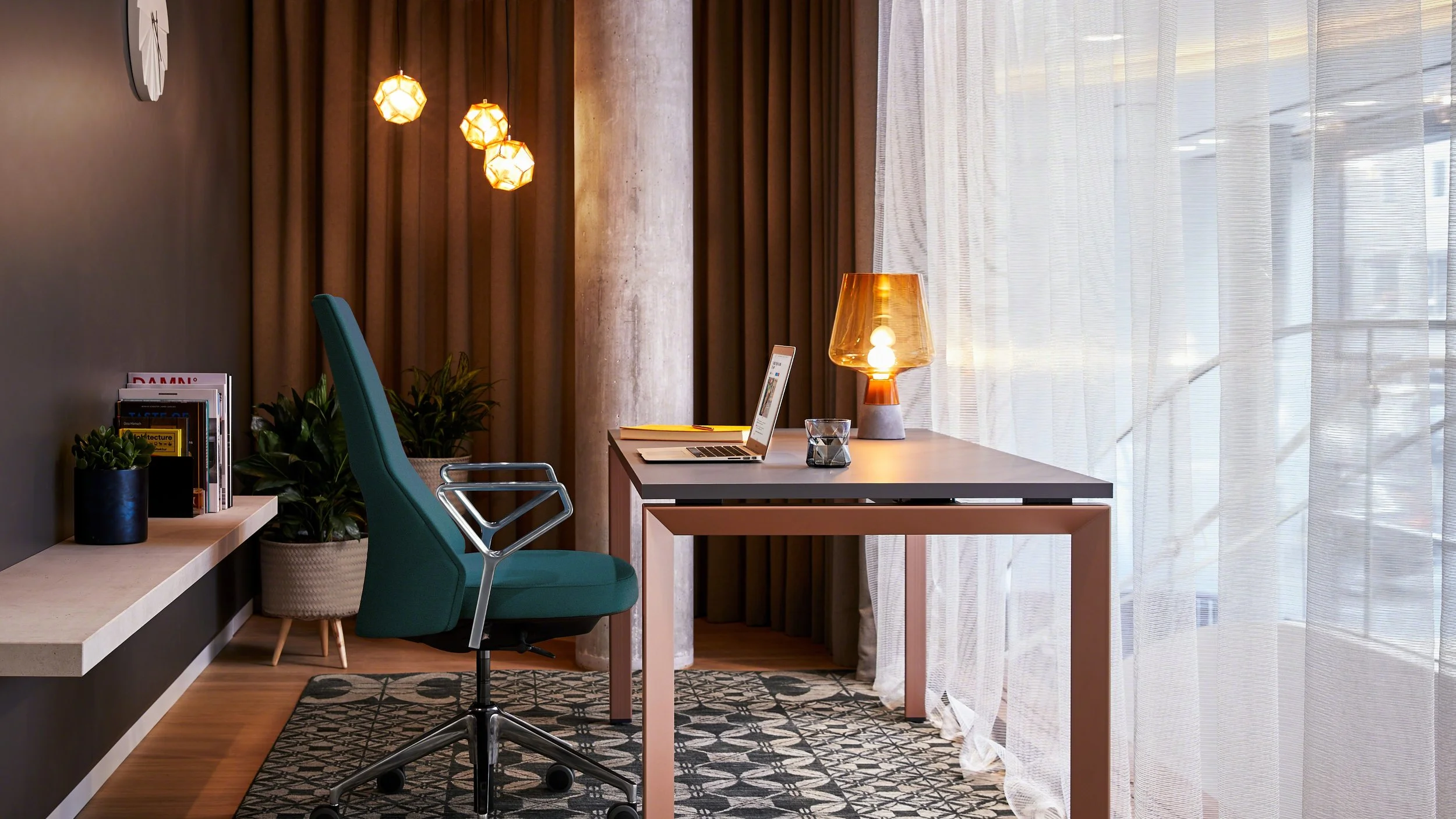 FrameOne desk.jpg