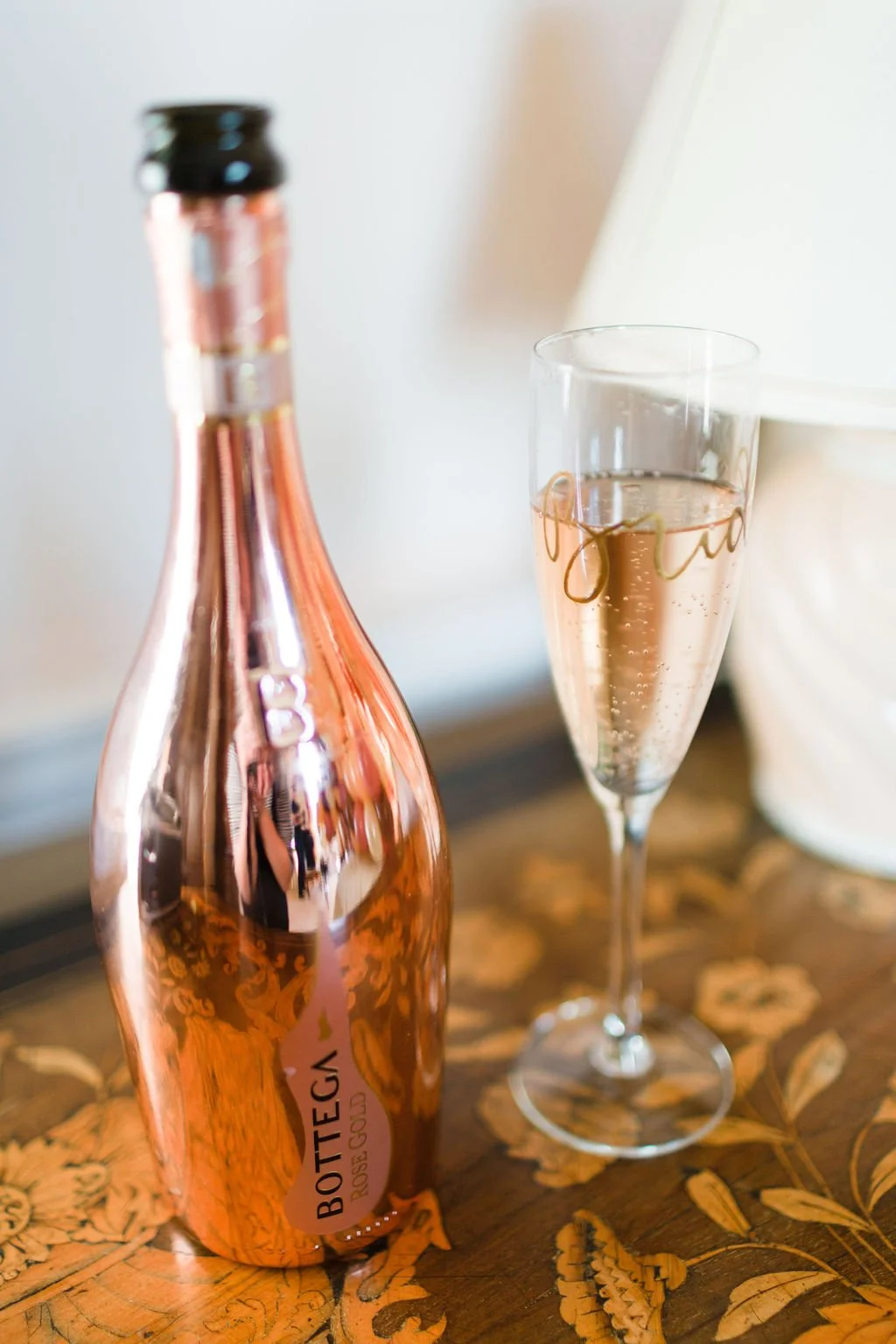 louie tilley - lettering - bride champagne glass.JPG