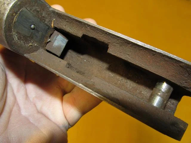 gun7_zps0e7a18a1.jpg
