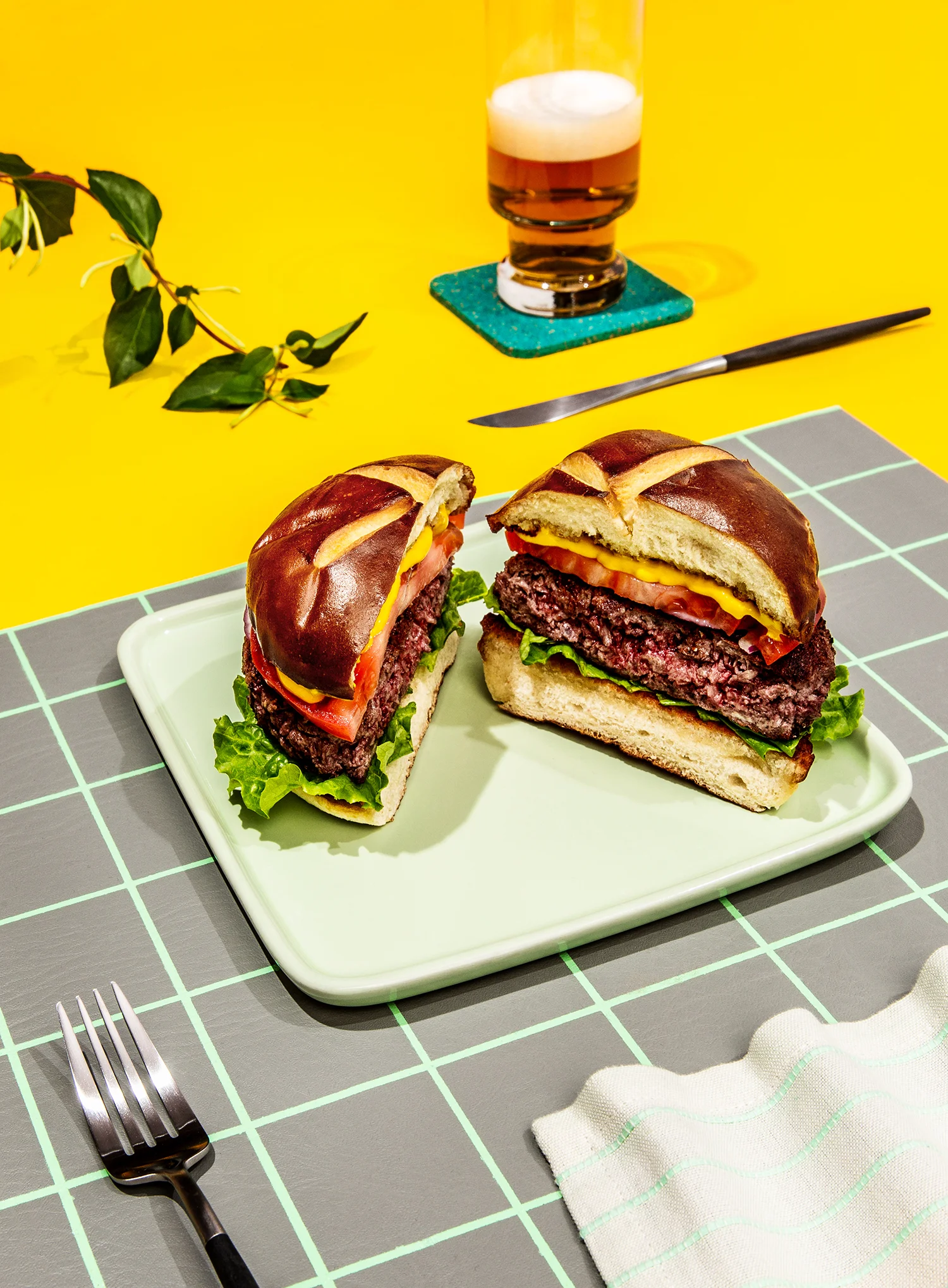 FOE_impos-burgerR.jpg