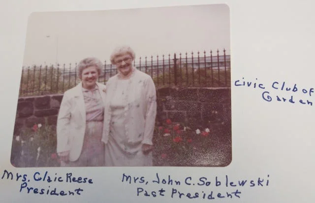 1981