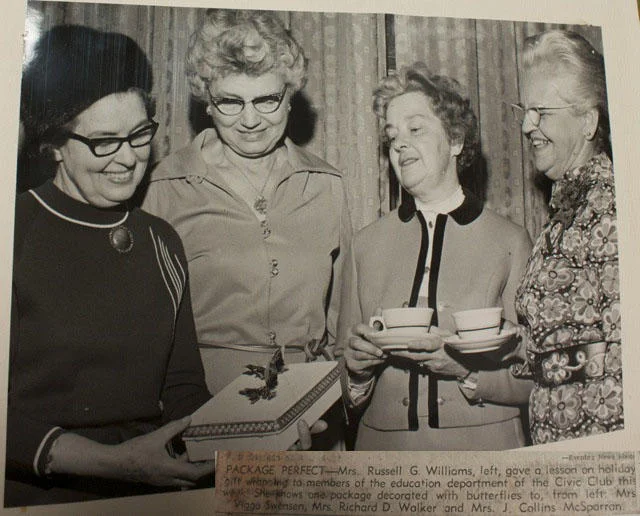 48 December 10 1971
