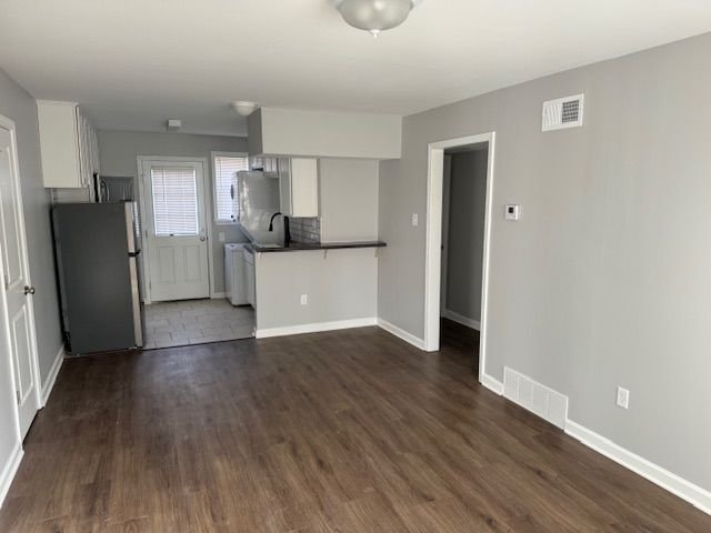 Interior Unit Renovated3.jpg