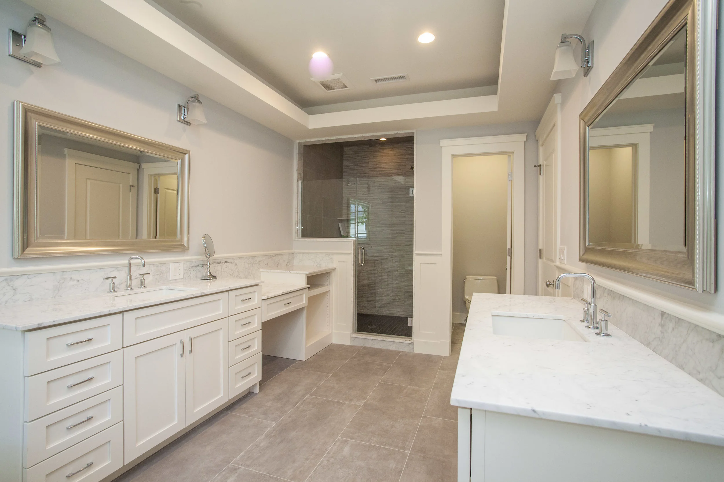 MasterBath2.JPG