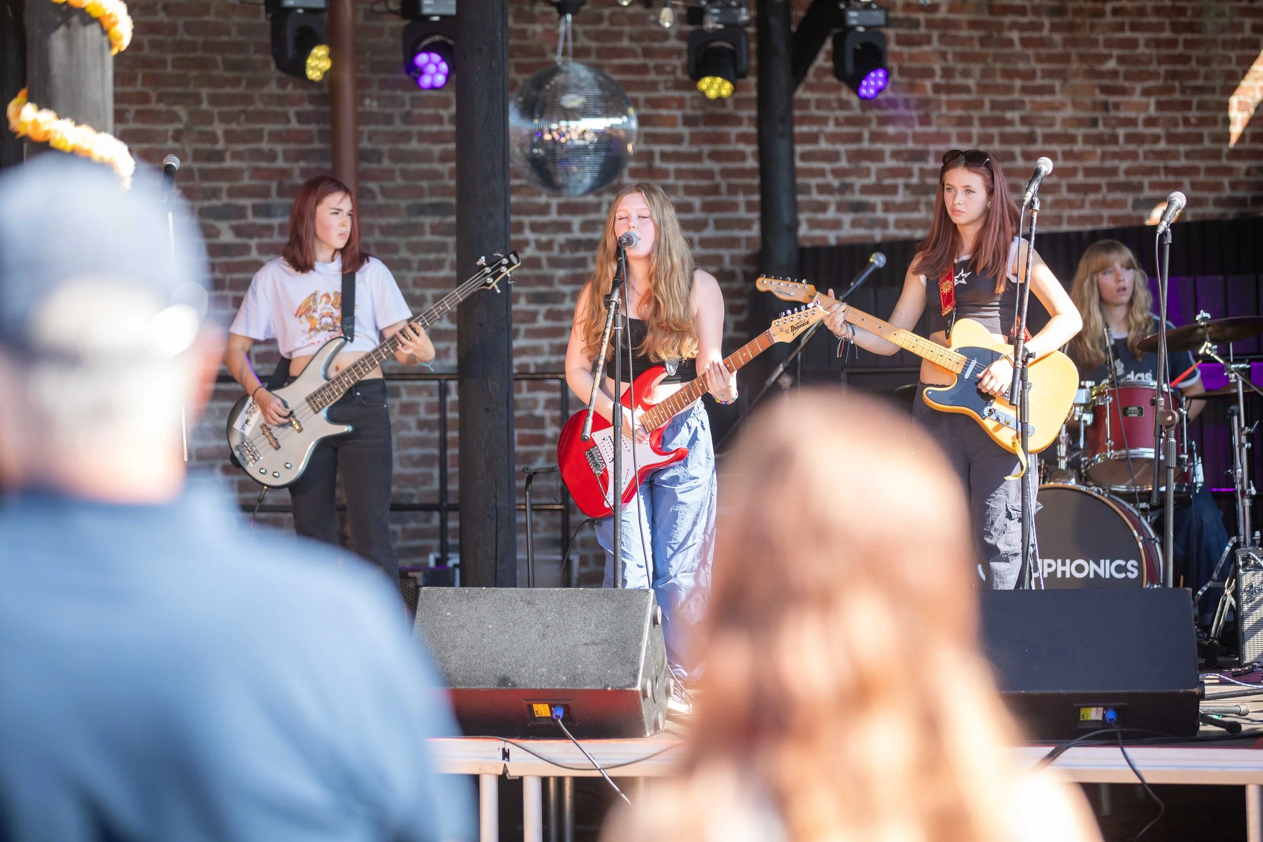 Hops in the garden 2023-4.jpg